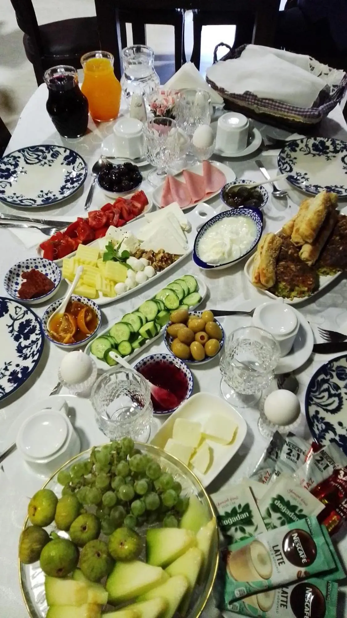 Breakfast in Turgut Reis Konak