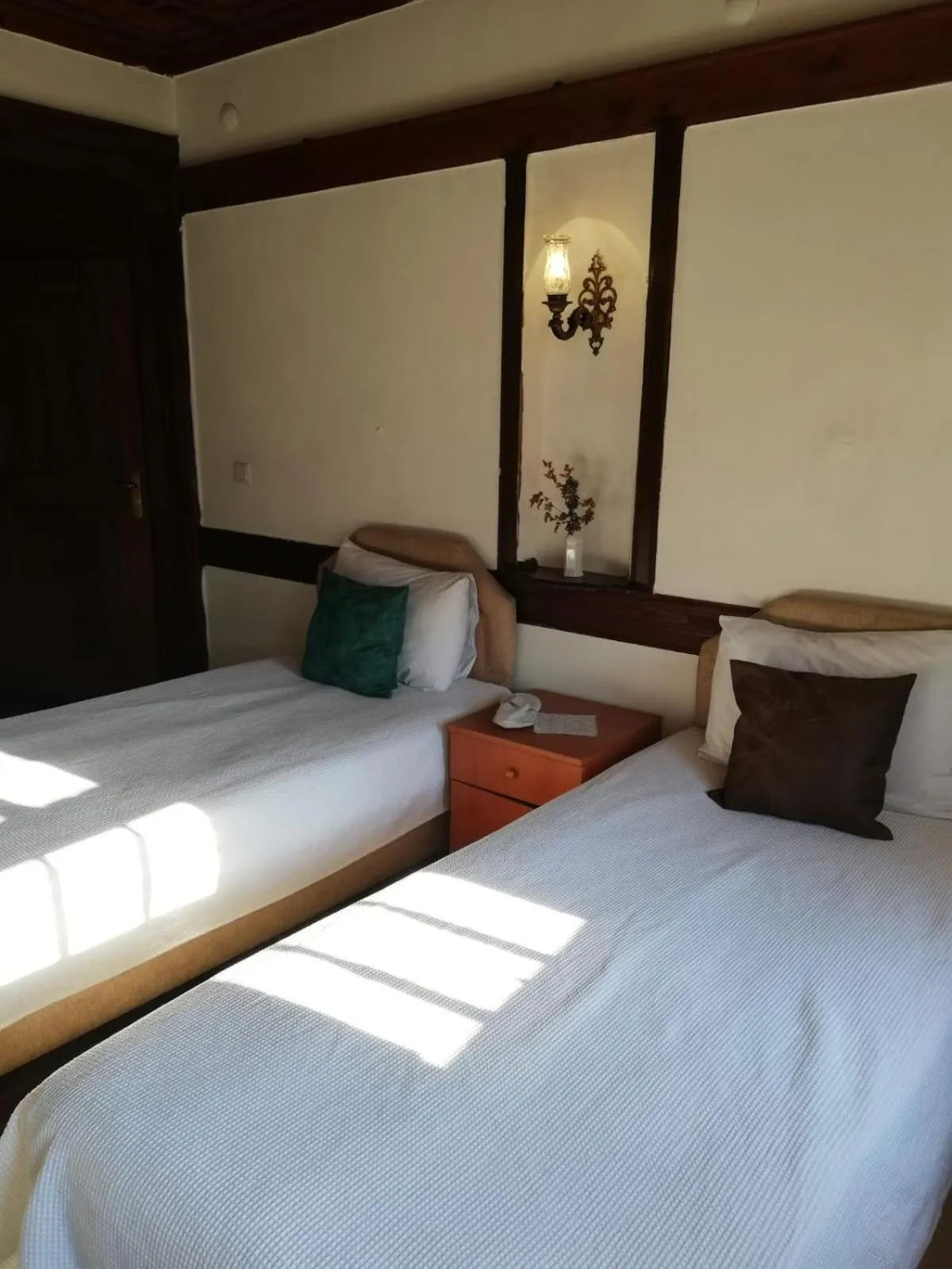 Bed in Turgut Reis Konak