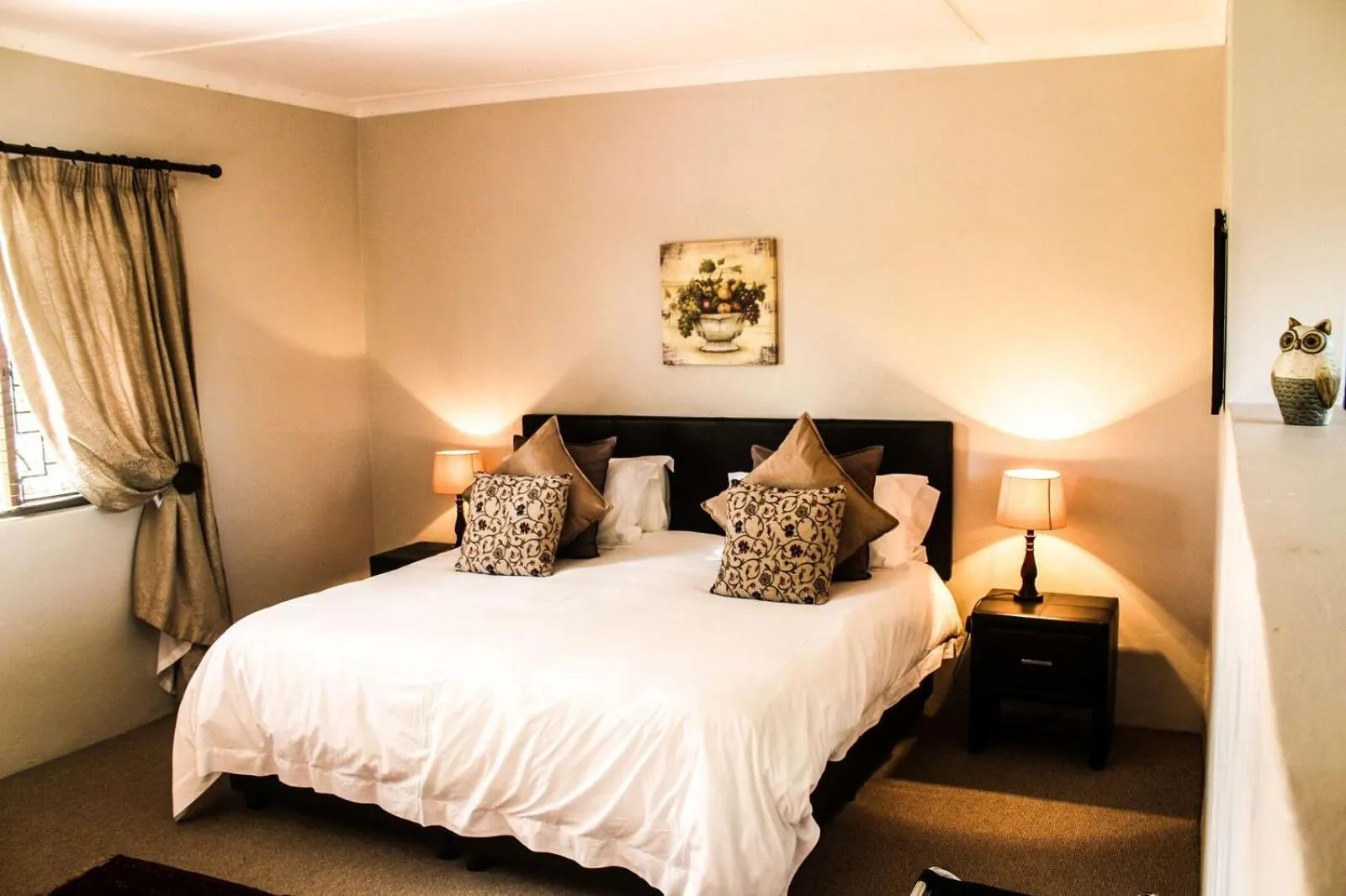 Photo of the whole room, Bed in Gerald's Gift Guest House