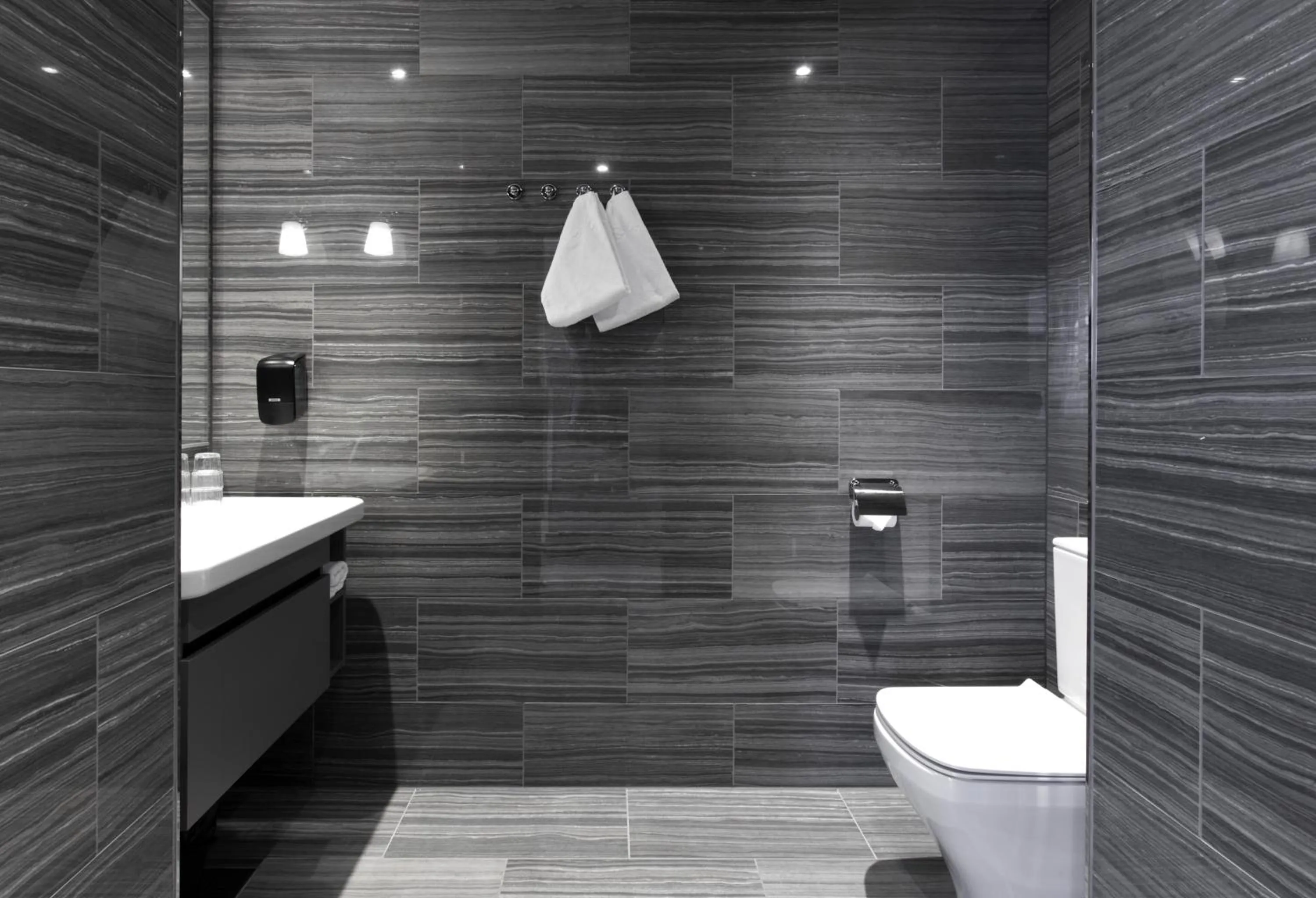 Toilet in Holiday Club Kuusamon Tropiikki