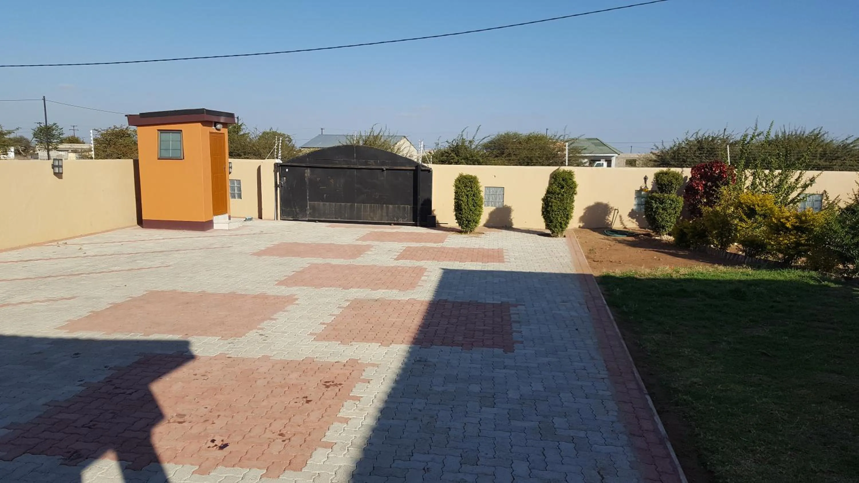Property building in Mathlyn Guest House