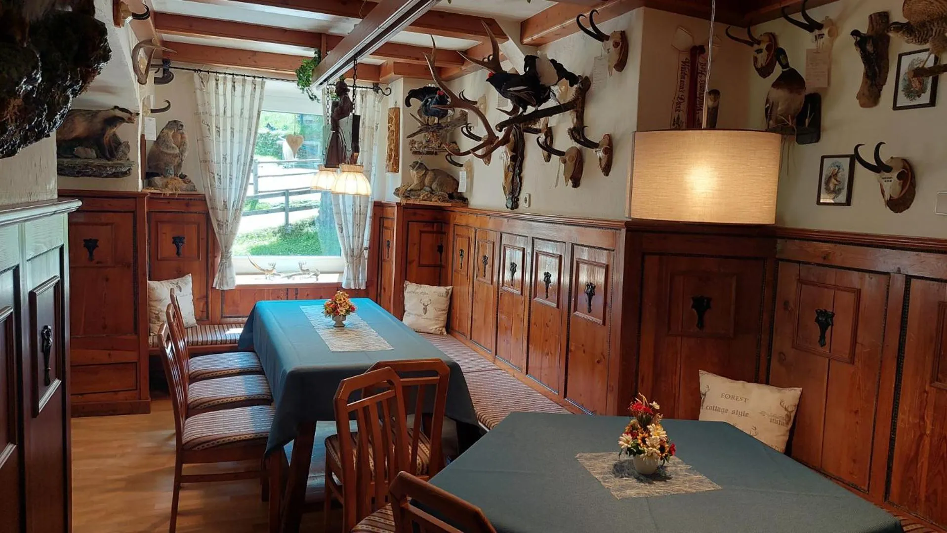 Restaurant/places to eat in Hotel Pension Oswald