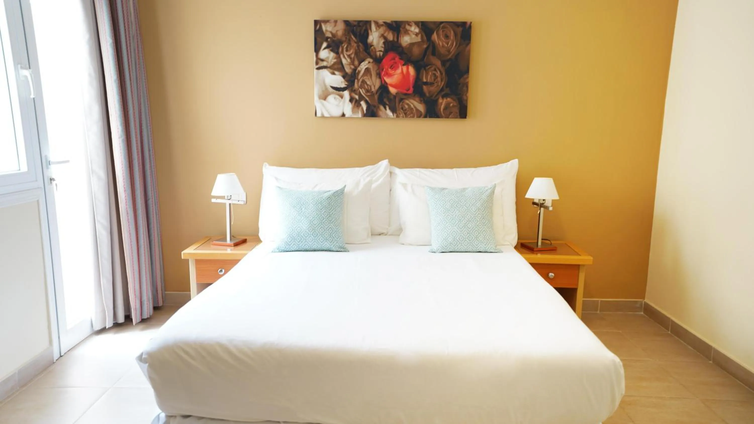 Photo of the whole room, Bed in Coral Los Silos - Your Natural Accommodation Choice