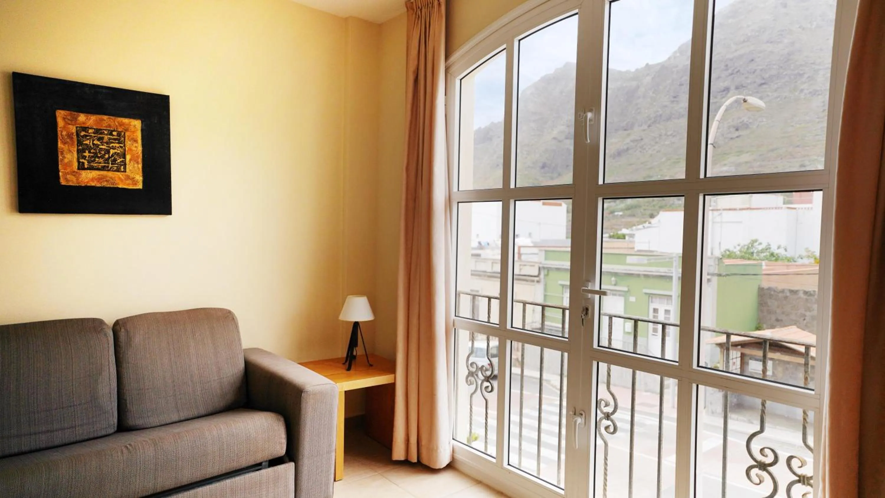 Photo of the whole room in Coral Los Silos - Your Natural Accommodation Choice