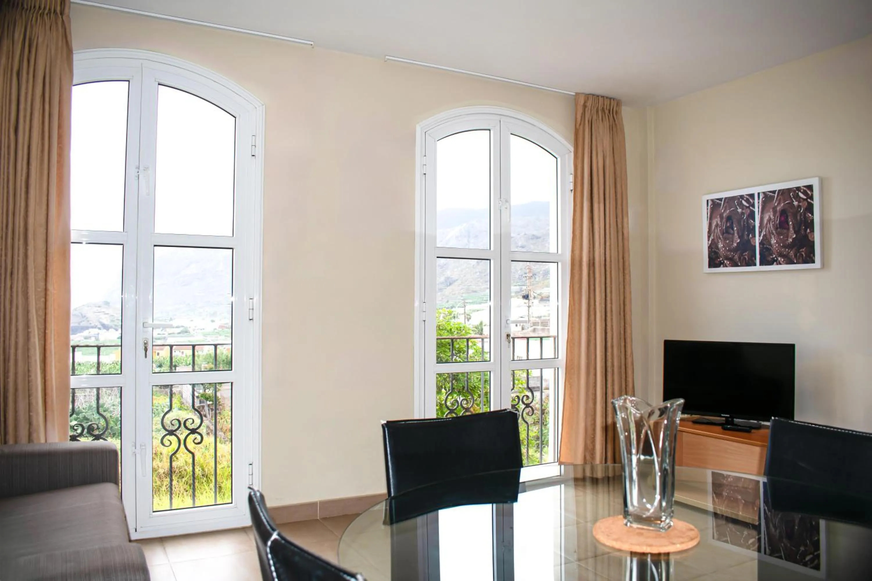 Photo of the whole room in Coral Los Silos - Your Natural Accommodation Choice