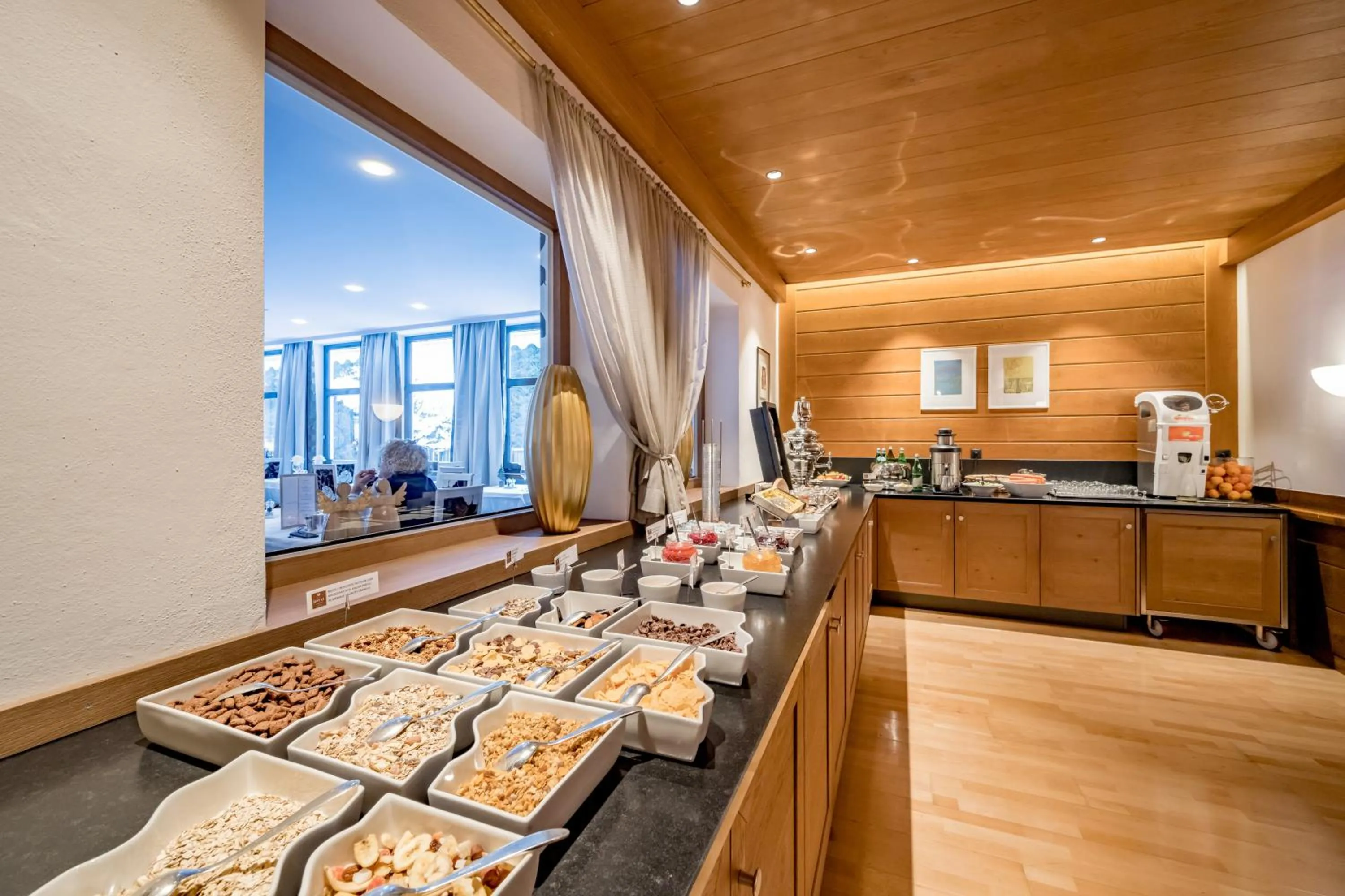 Restaurant/places to eat in Royal Hotel Hinterhuber