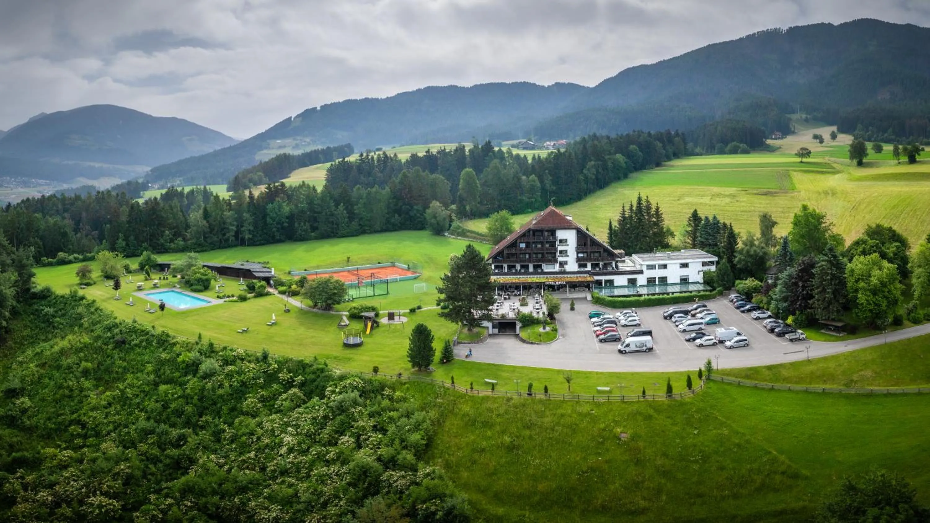 Property building in Royal Hotel Hinterhuber