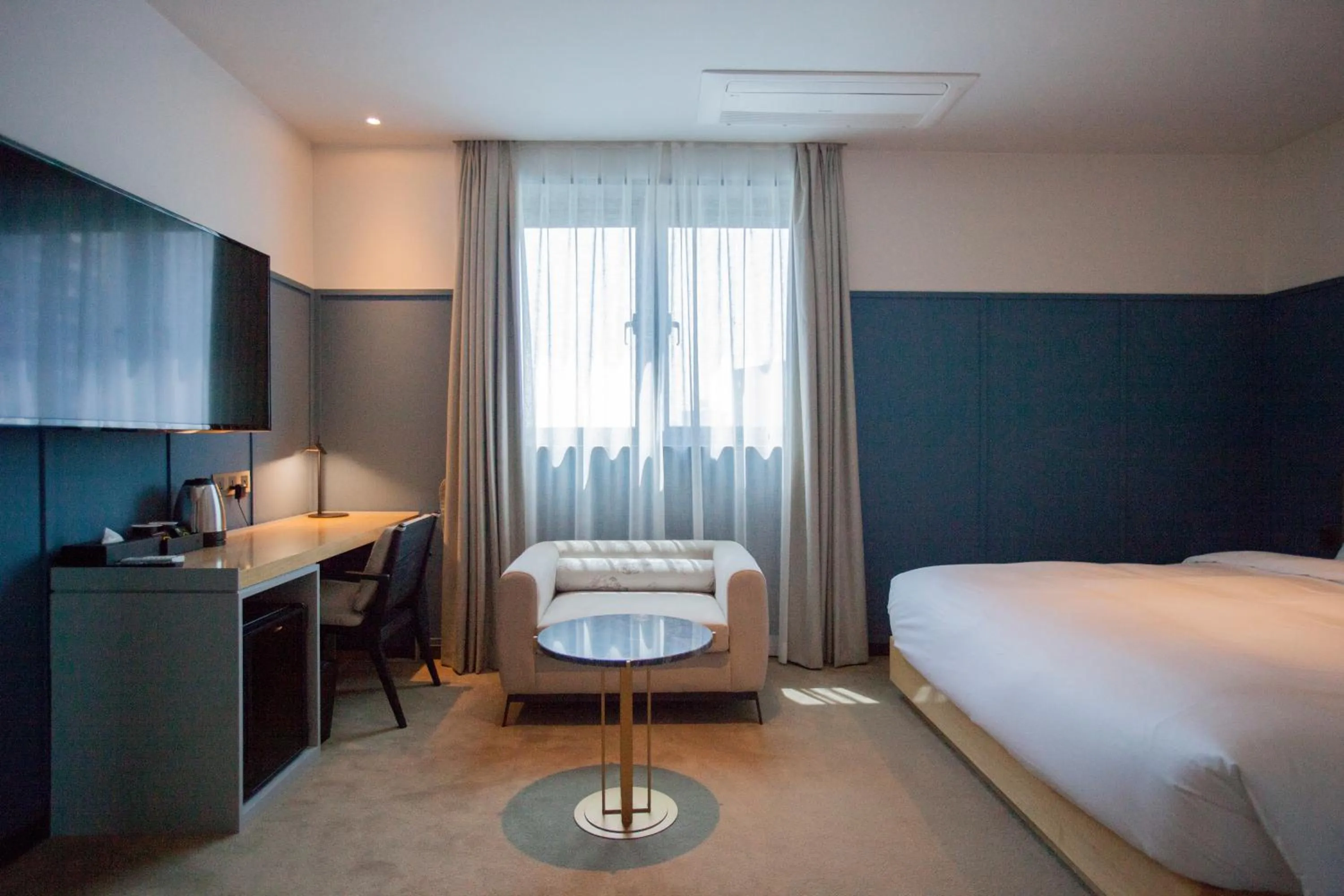 Bed in Nampo Hound Hotel Premier