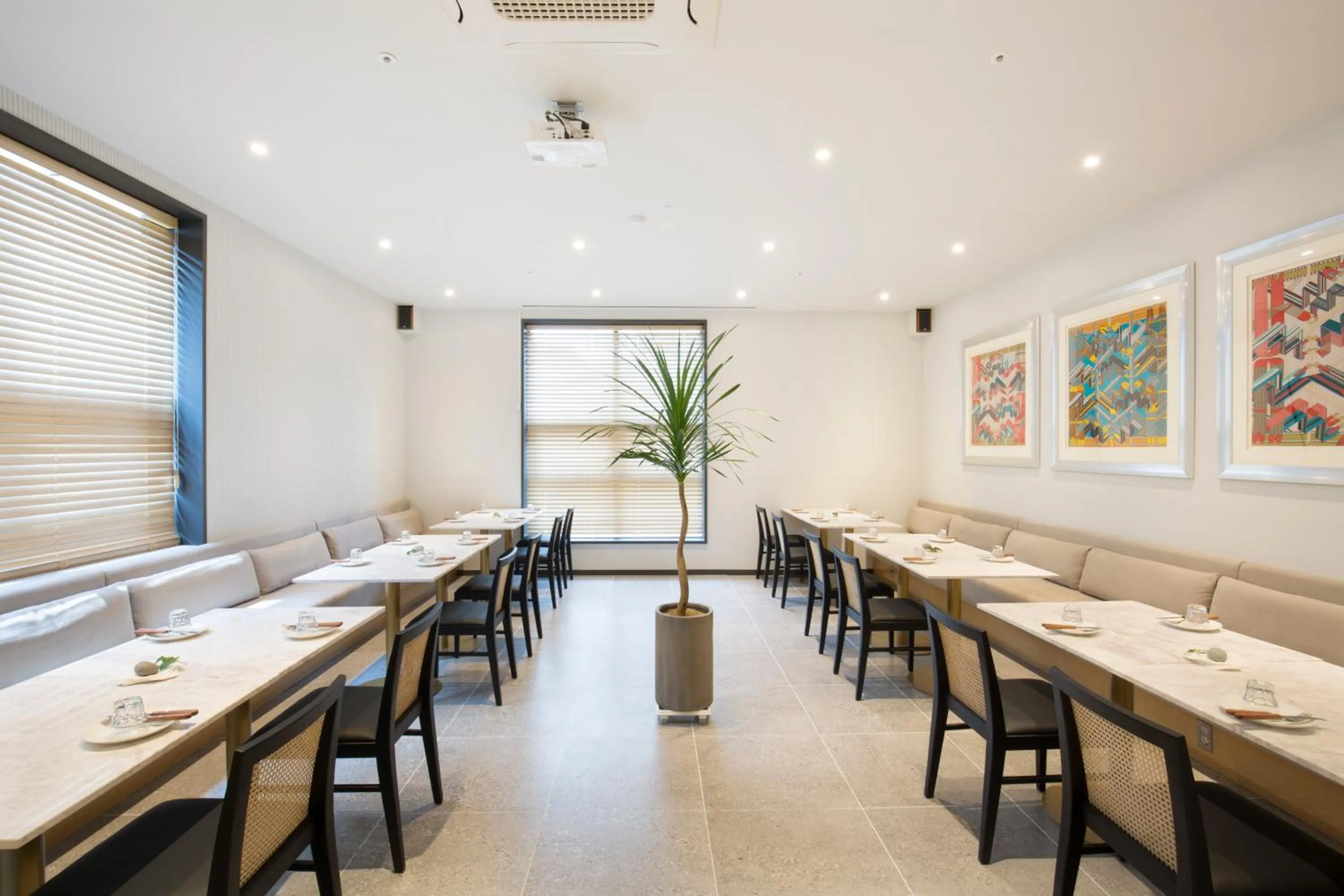 Nampo Hound Hotel Premier