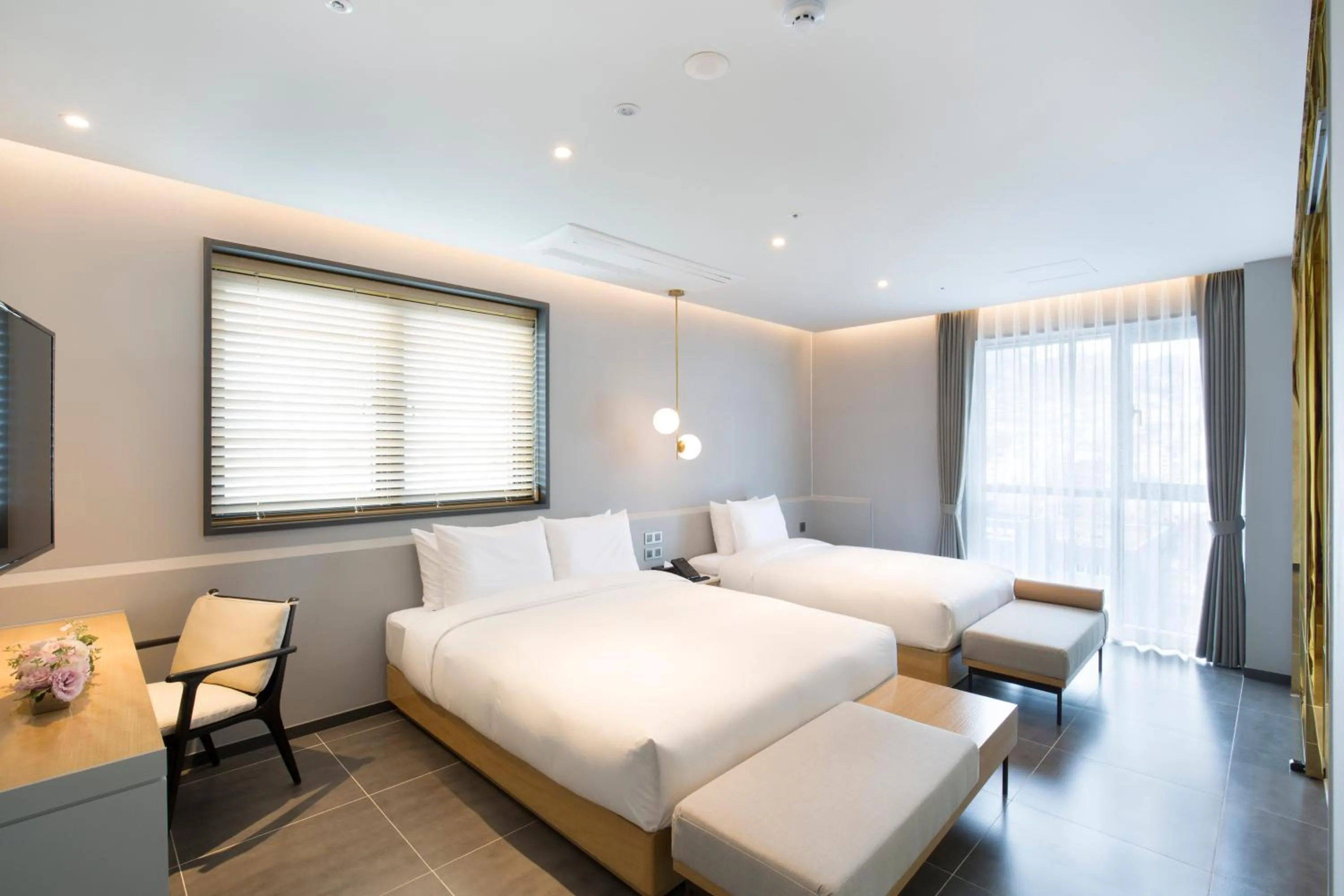 Bed in Nampo Hound Hotel Premier