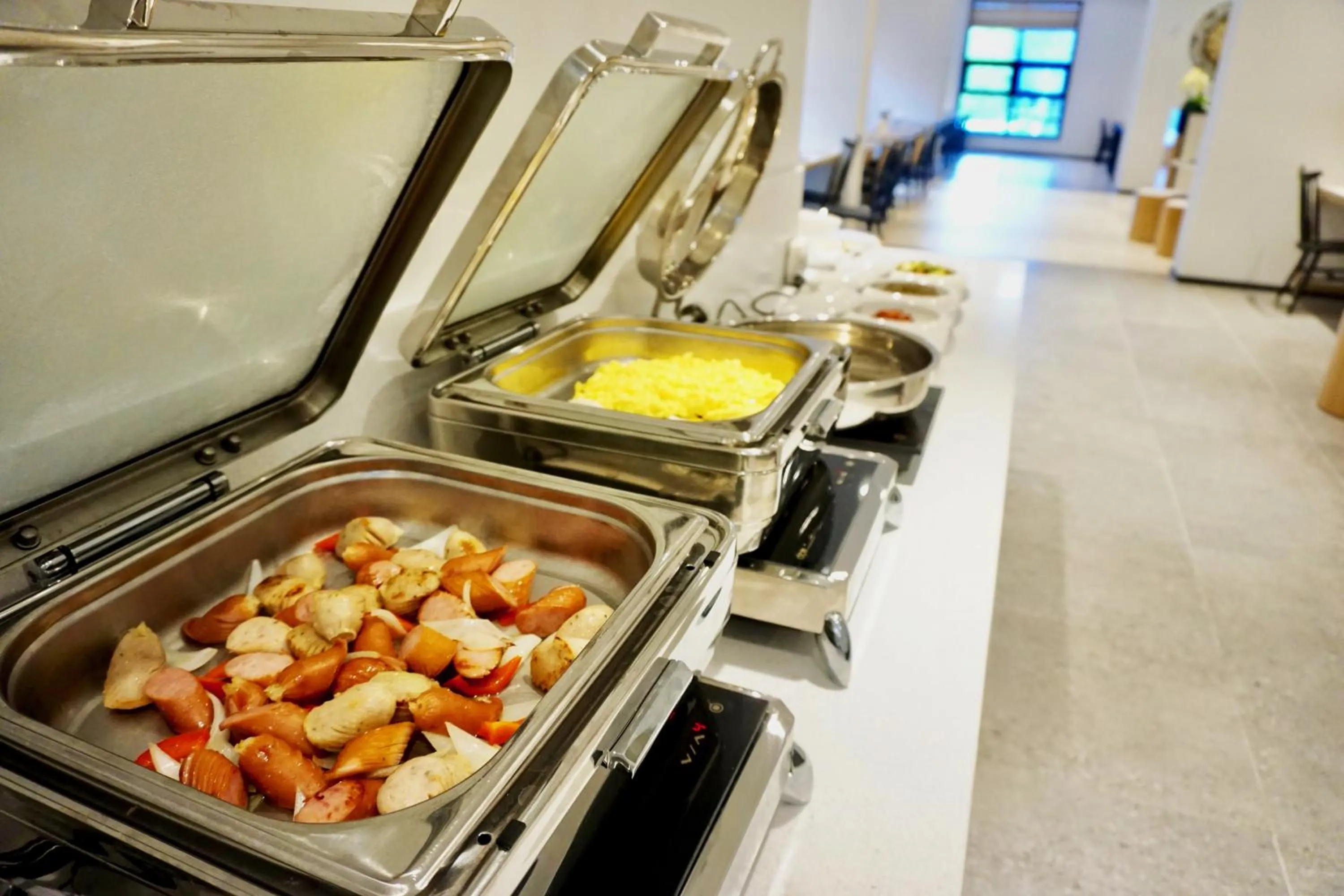 Nampo Hound Hotel Premier