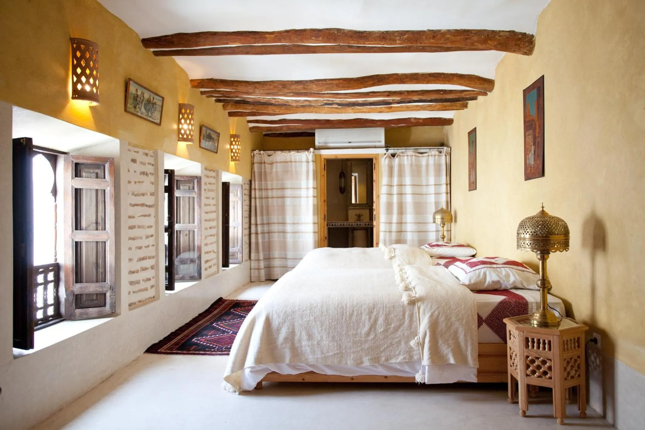 Day, Bed in Riad Zineb