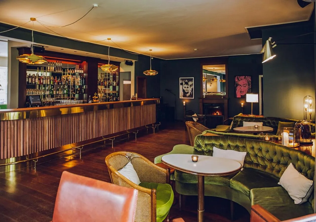 Restaurant/places to eat in Villa Bulfon