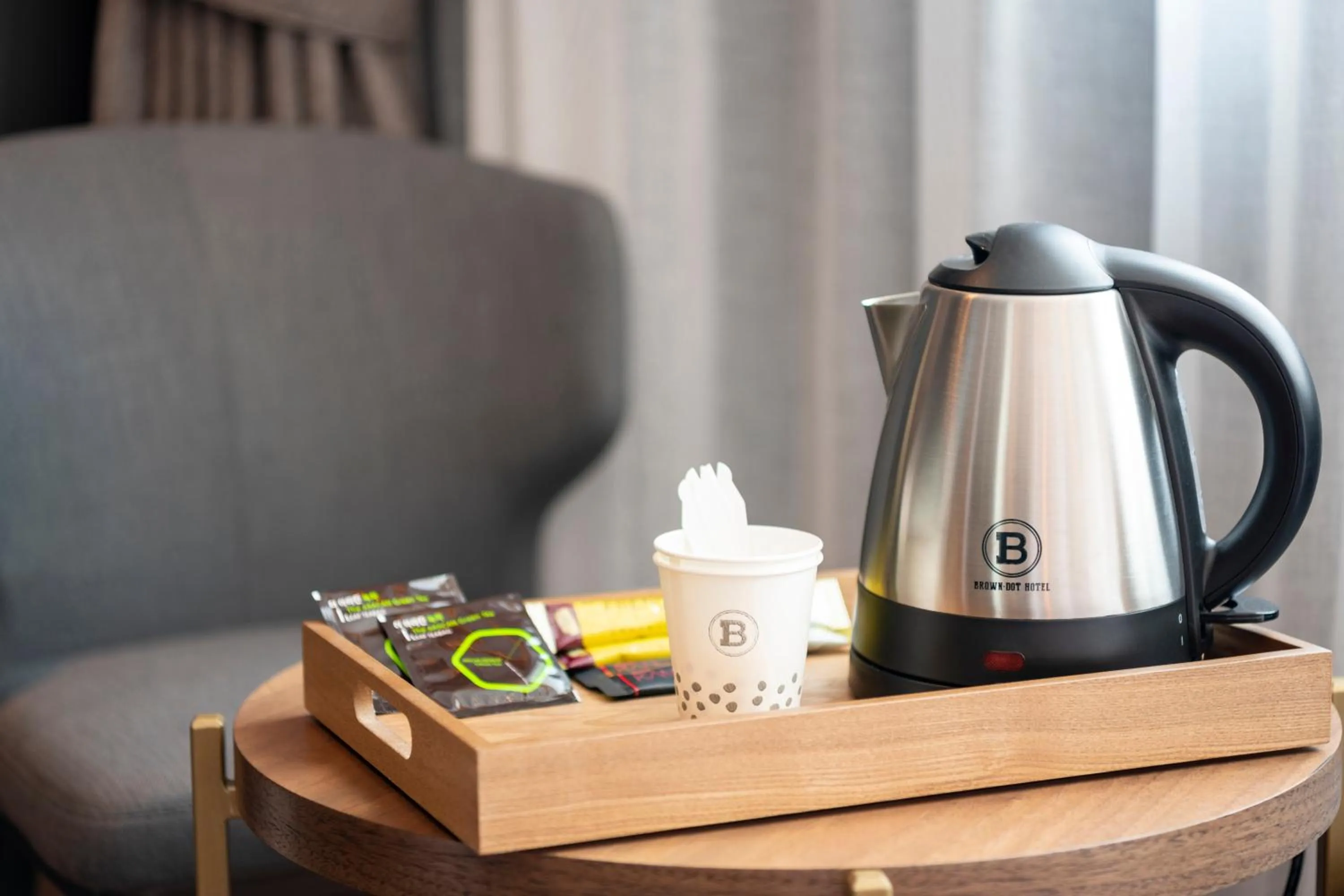 Brown-Dot Hotel Shinho