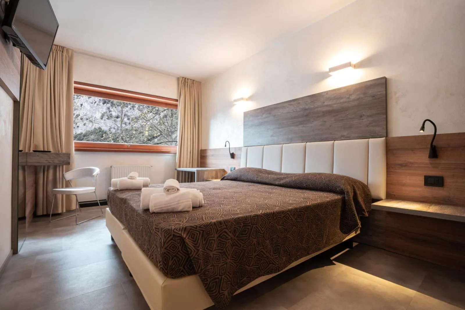 Bed in Hotel Ciclamino