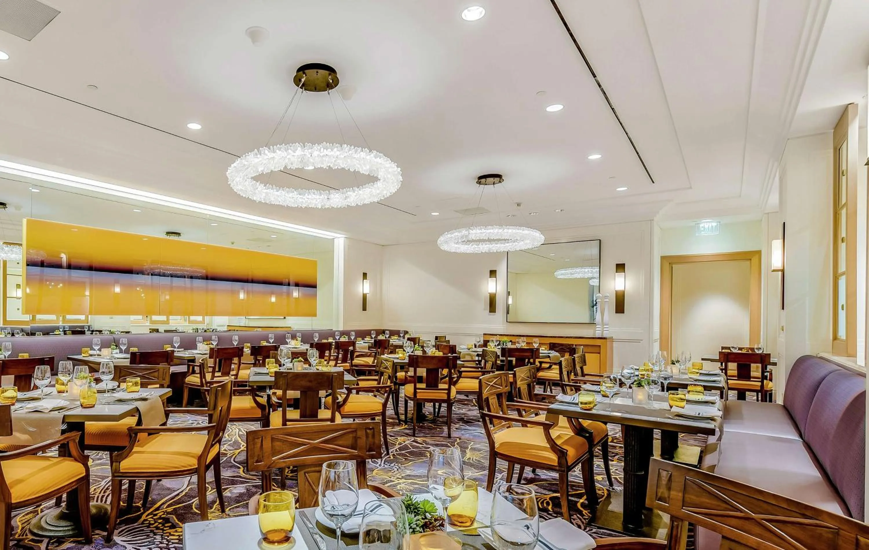 Restaurant/places to eat in Hilton Los Angeles Airport