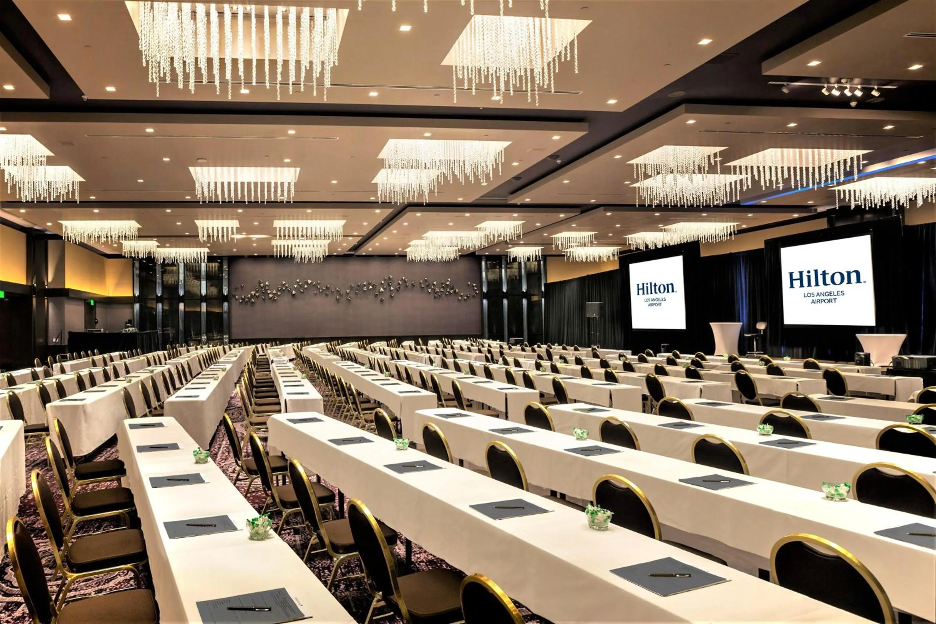 Meeting/conference room in Hilton Los Angeles Airport