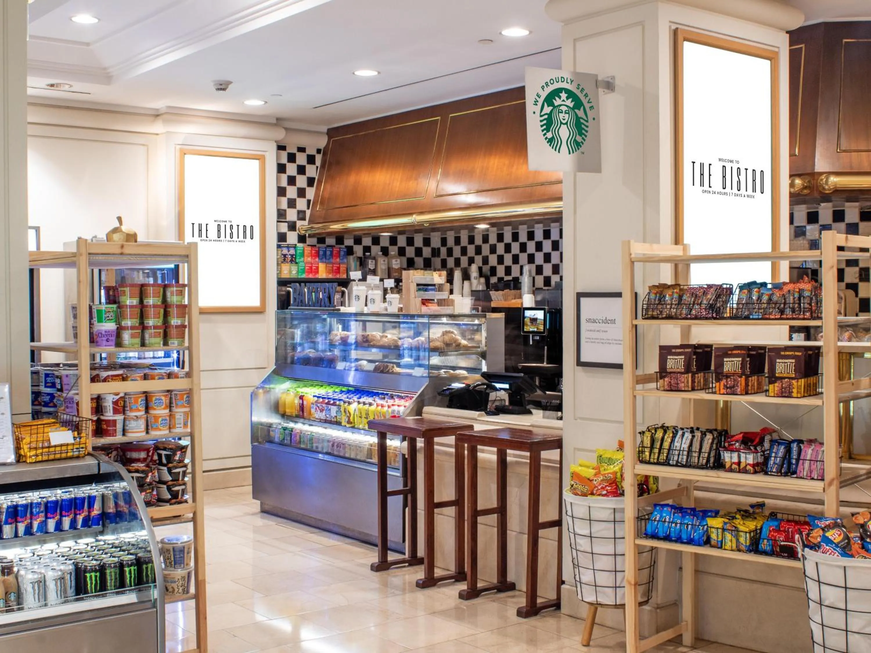 Restaurant/places to eat in Hilton Los Angeles Airport