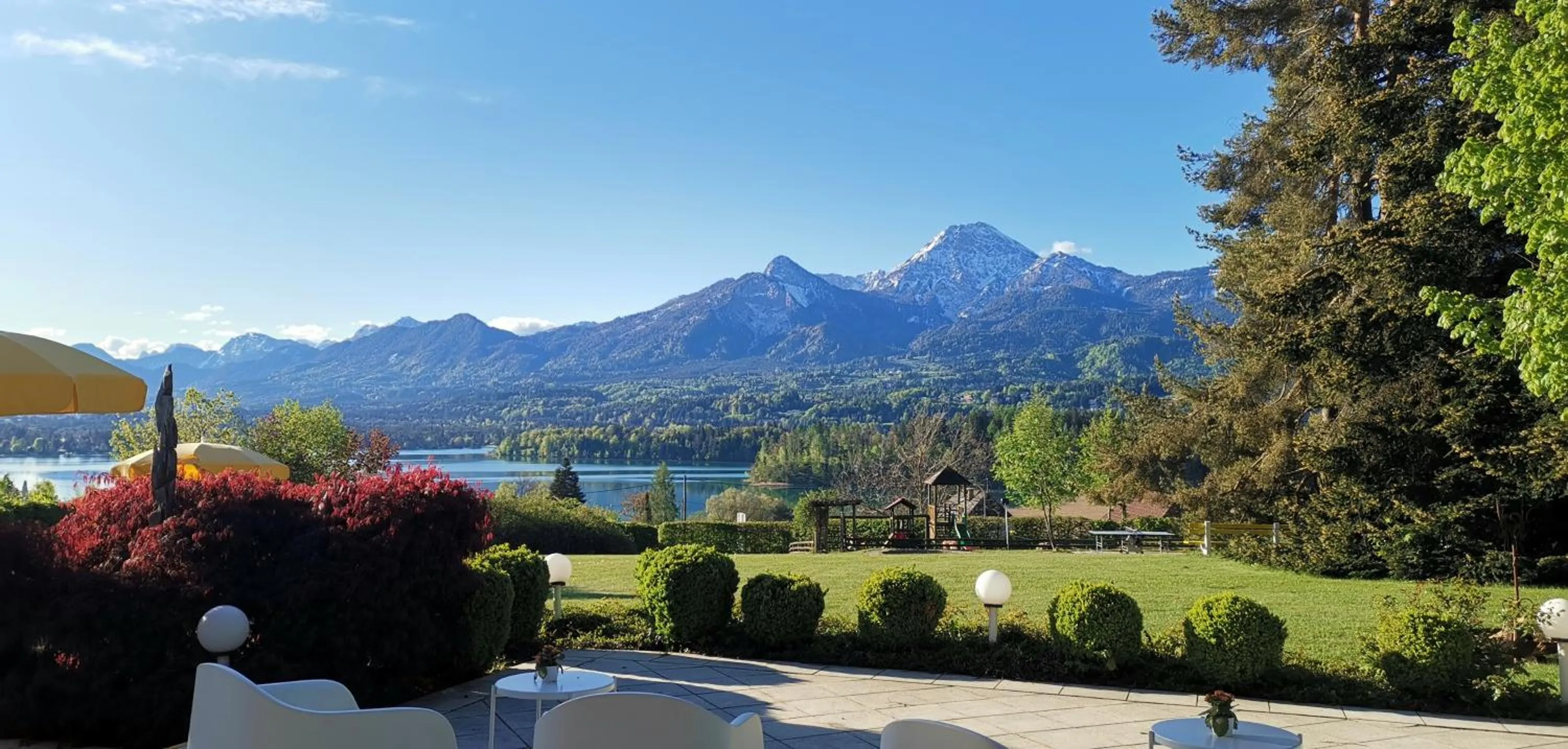 Garden view in Hotel Schönruh