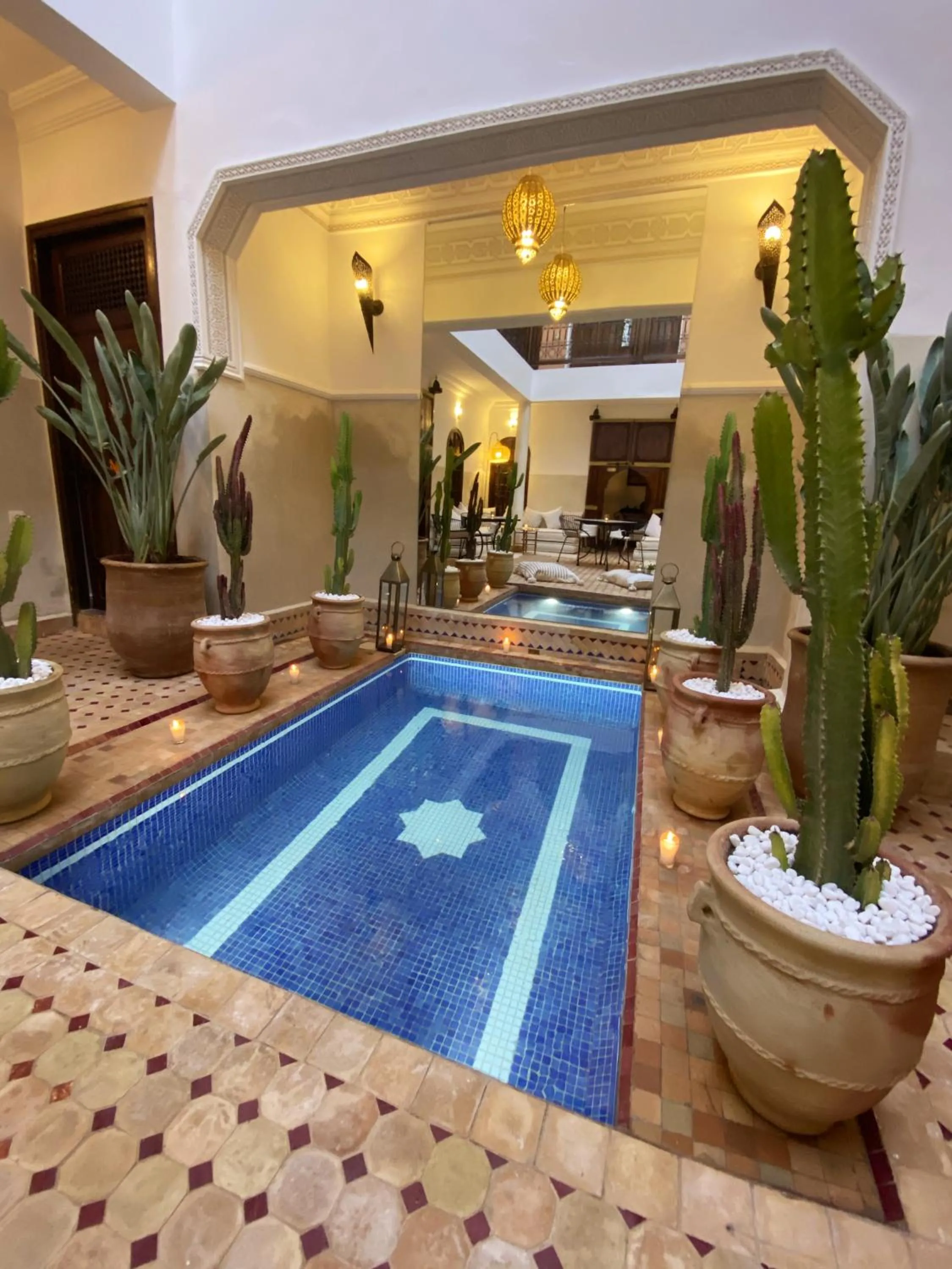 Swimming pool in Riad Laora By La Siredrah