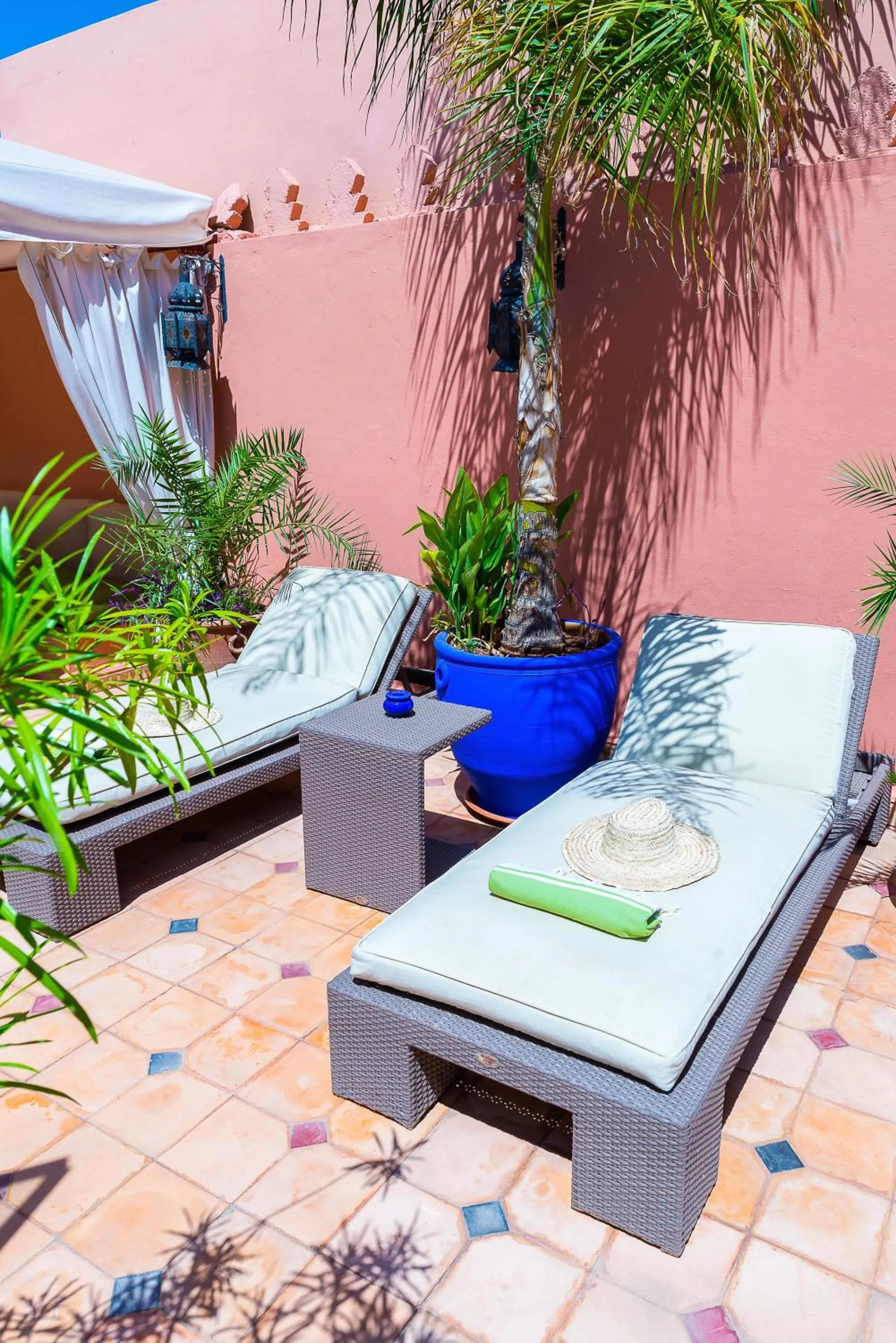 Balcony/Terrace in Riad Laora By La Siredrah