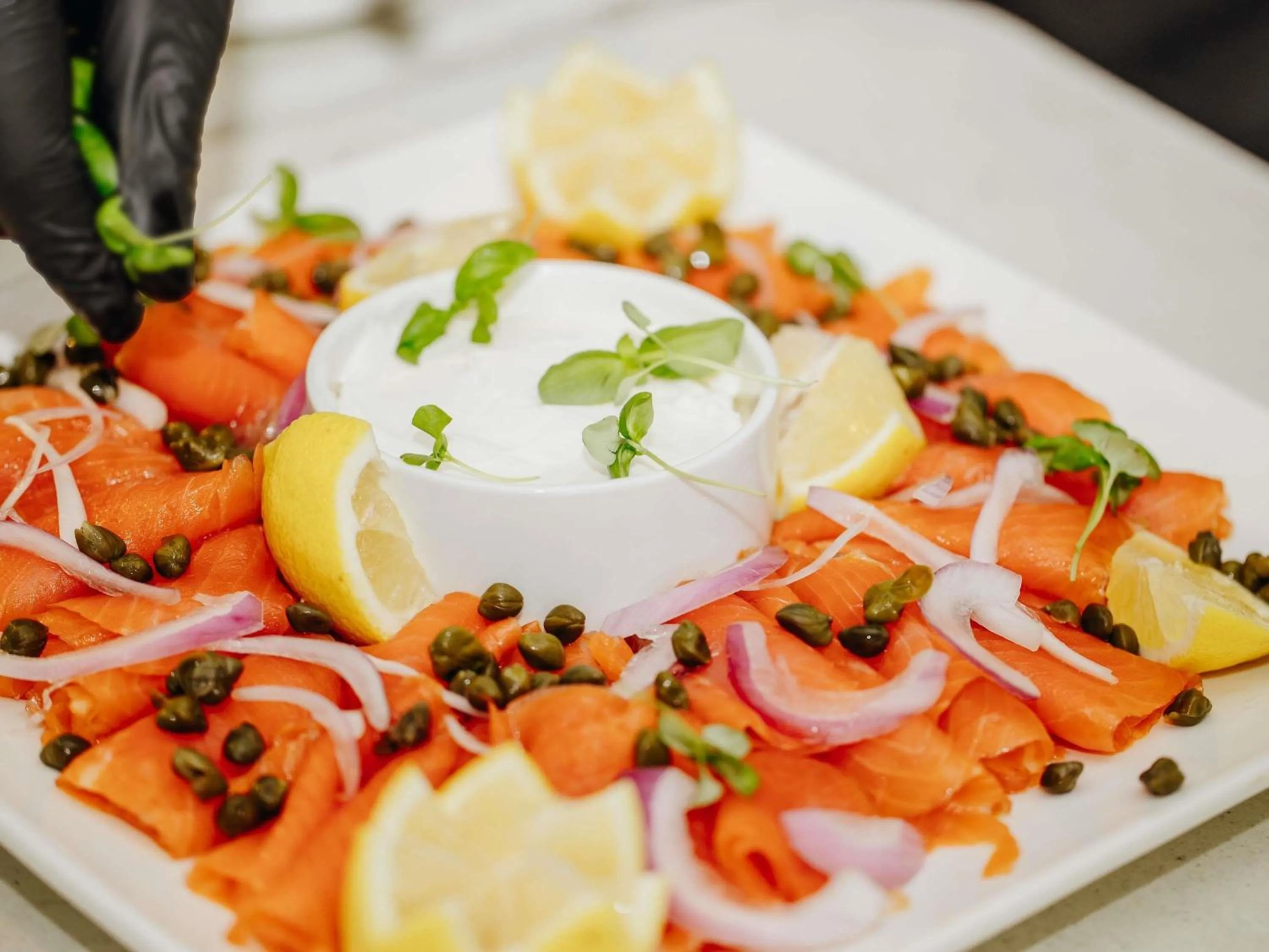 Restaurant/places to eat in Fairmont The Queen Elizabeth