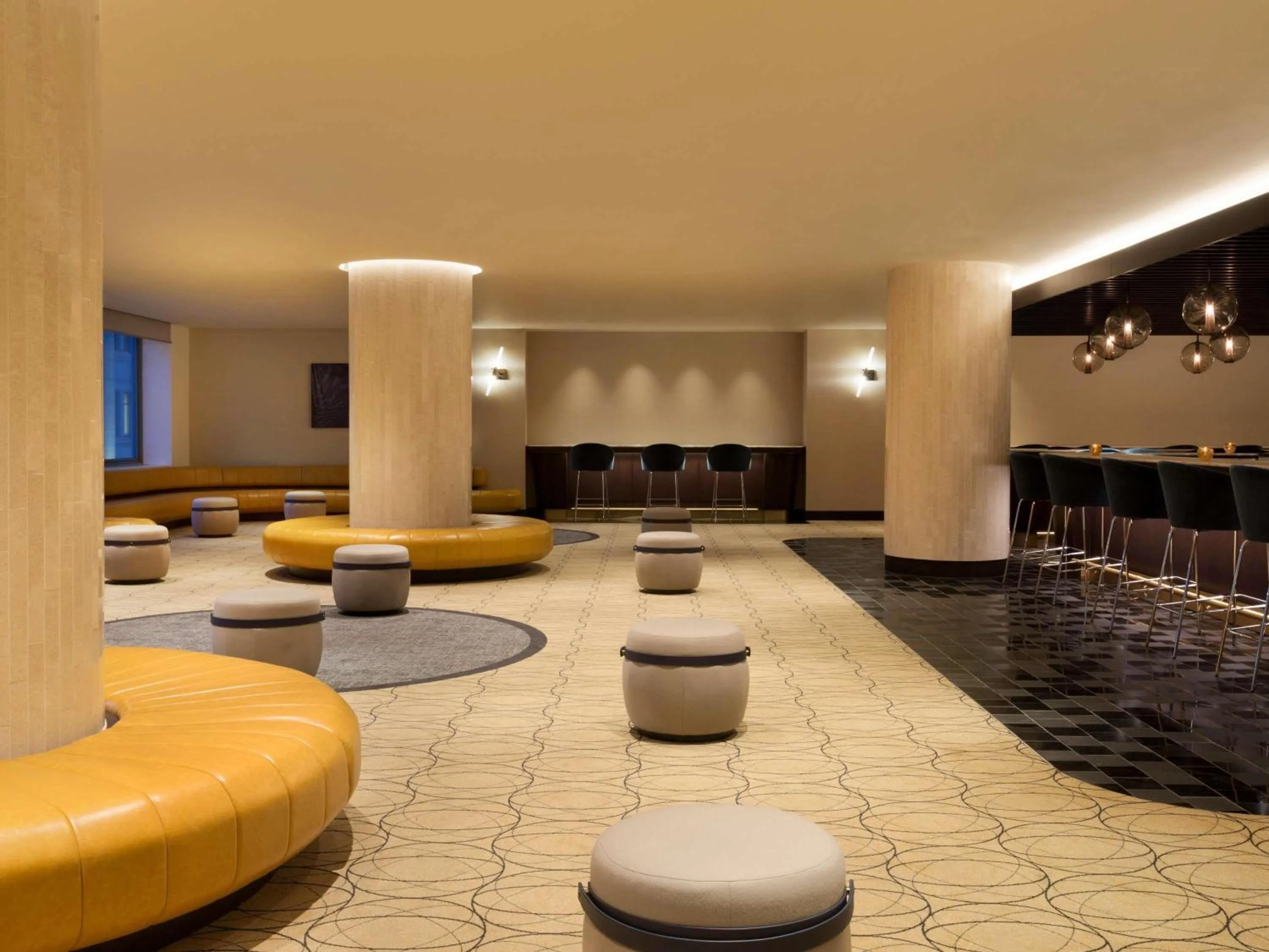 Meeting/conference room in Fairmont The Queen Elizabeth