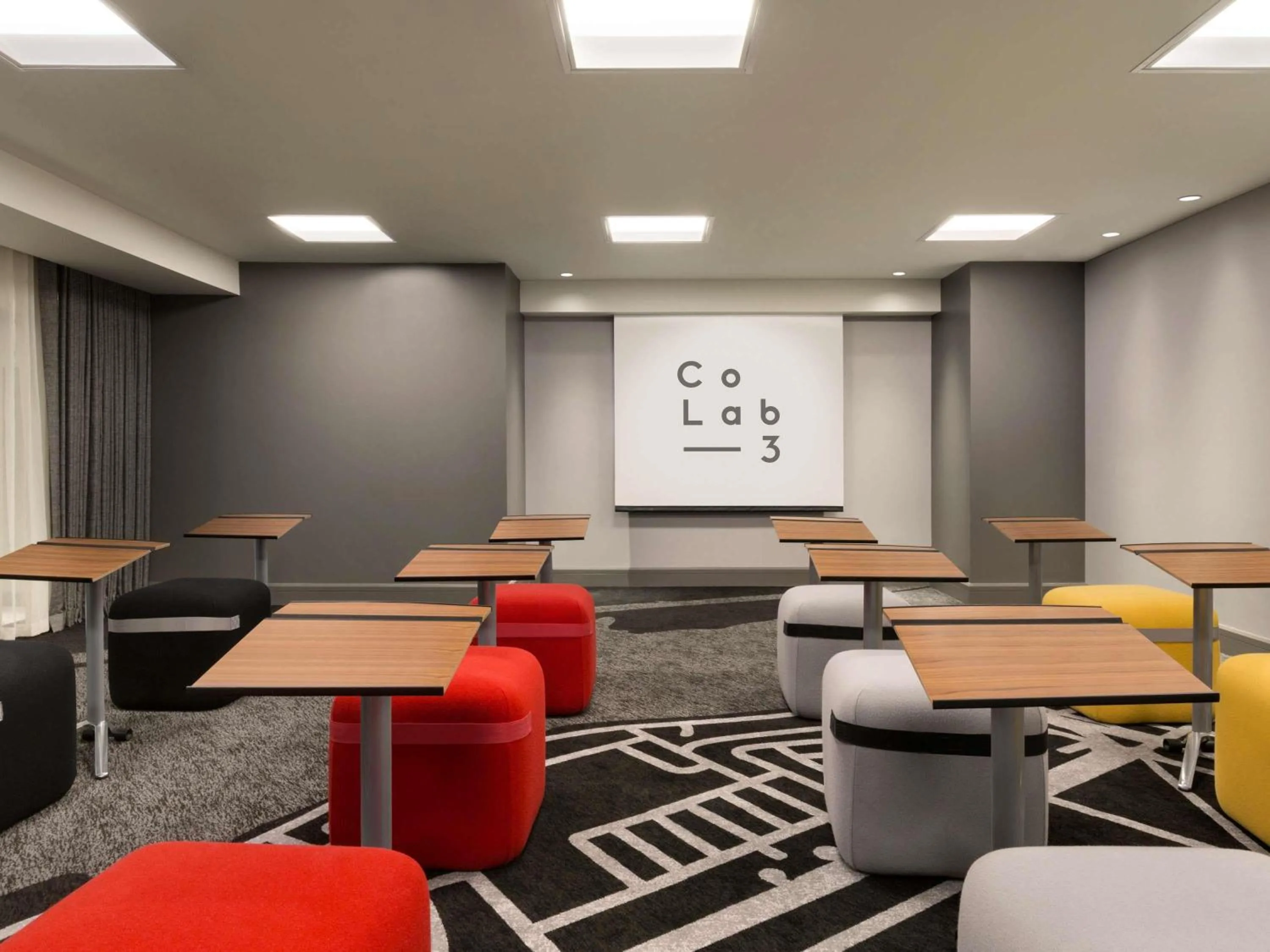 Meeting/conference room in Fairmont The Queen Elizabeth