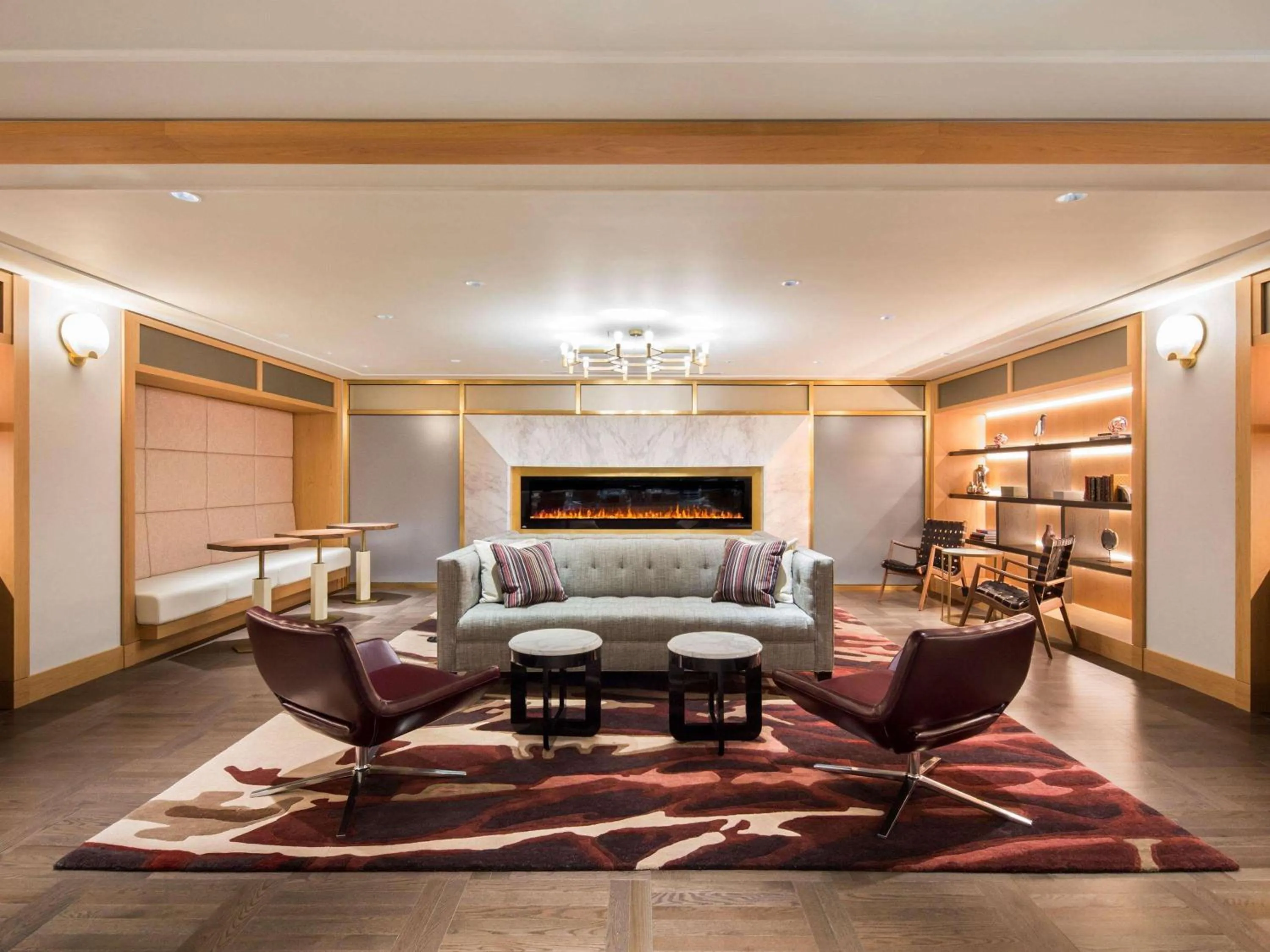 Mile-End Suite in Fairmont The Queen Elizabeth