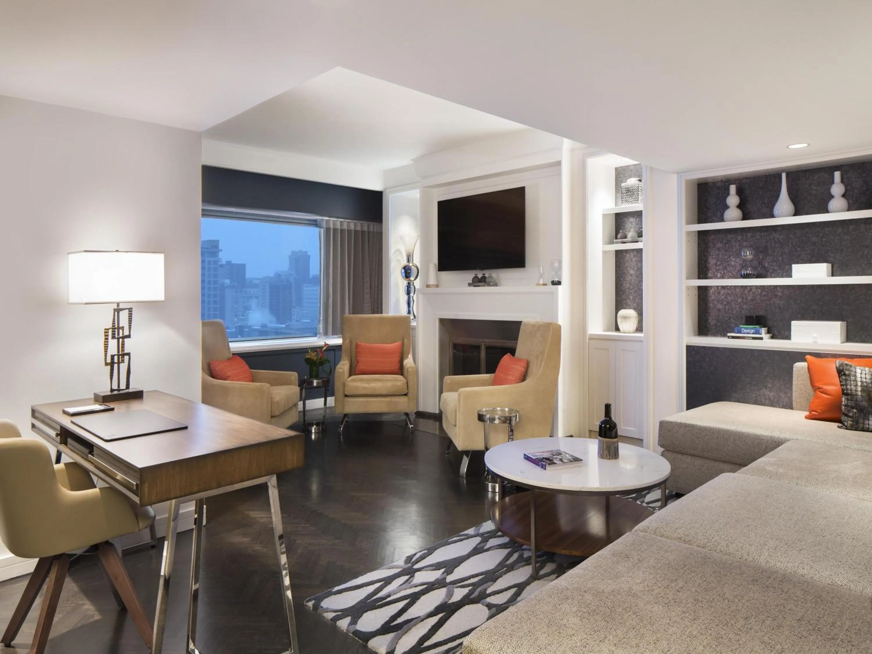 Bedroom in Fairmont The Queen Elizabeth