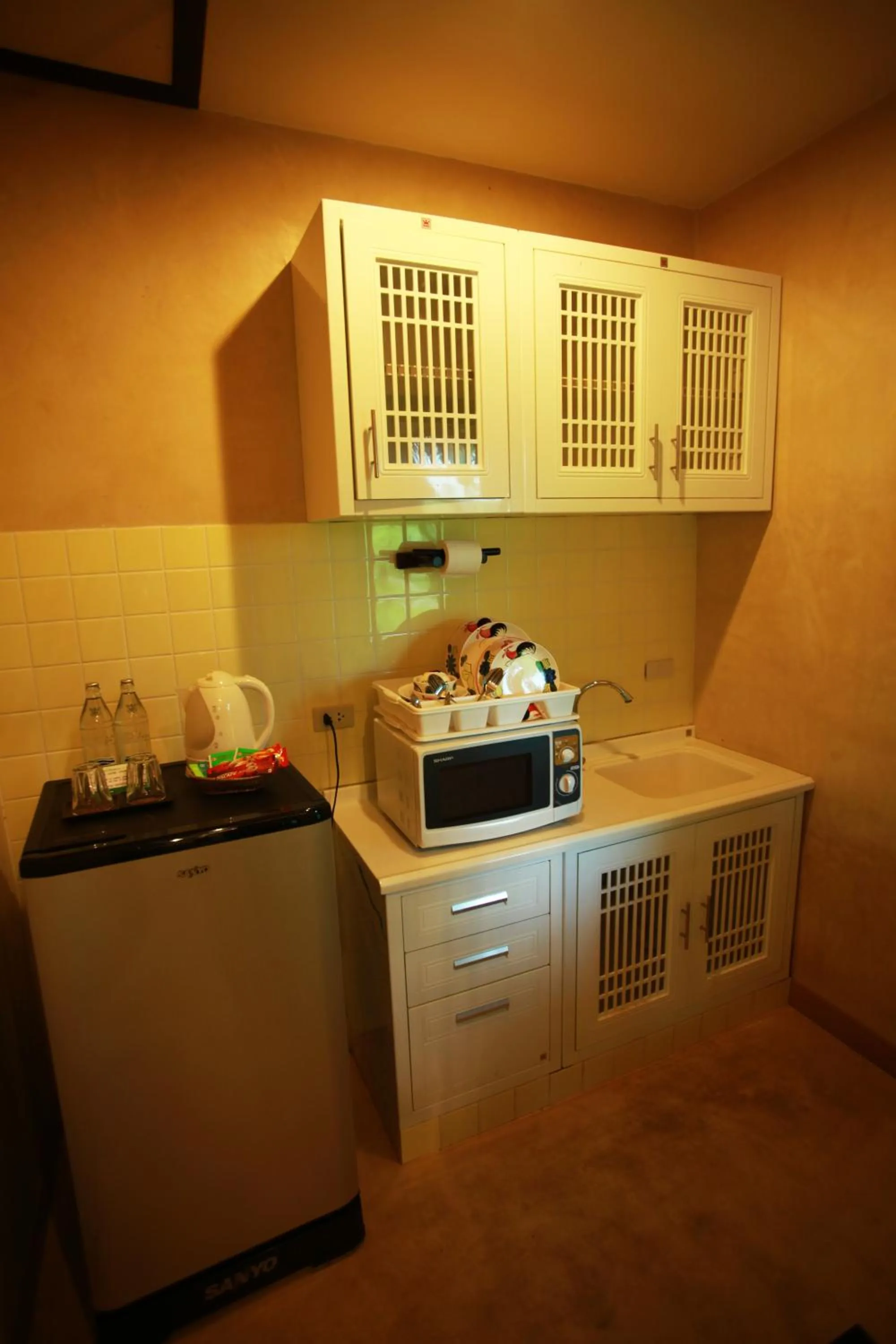 Kitchen or kitchenette in IngNatee Resort