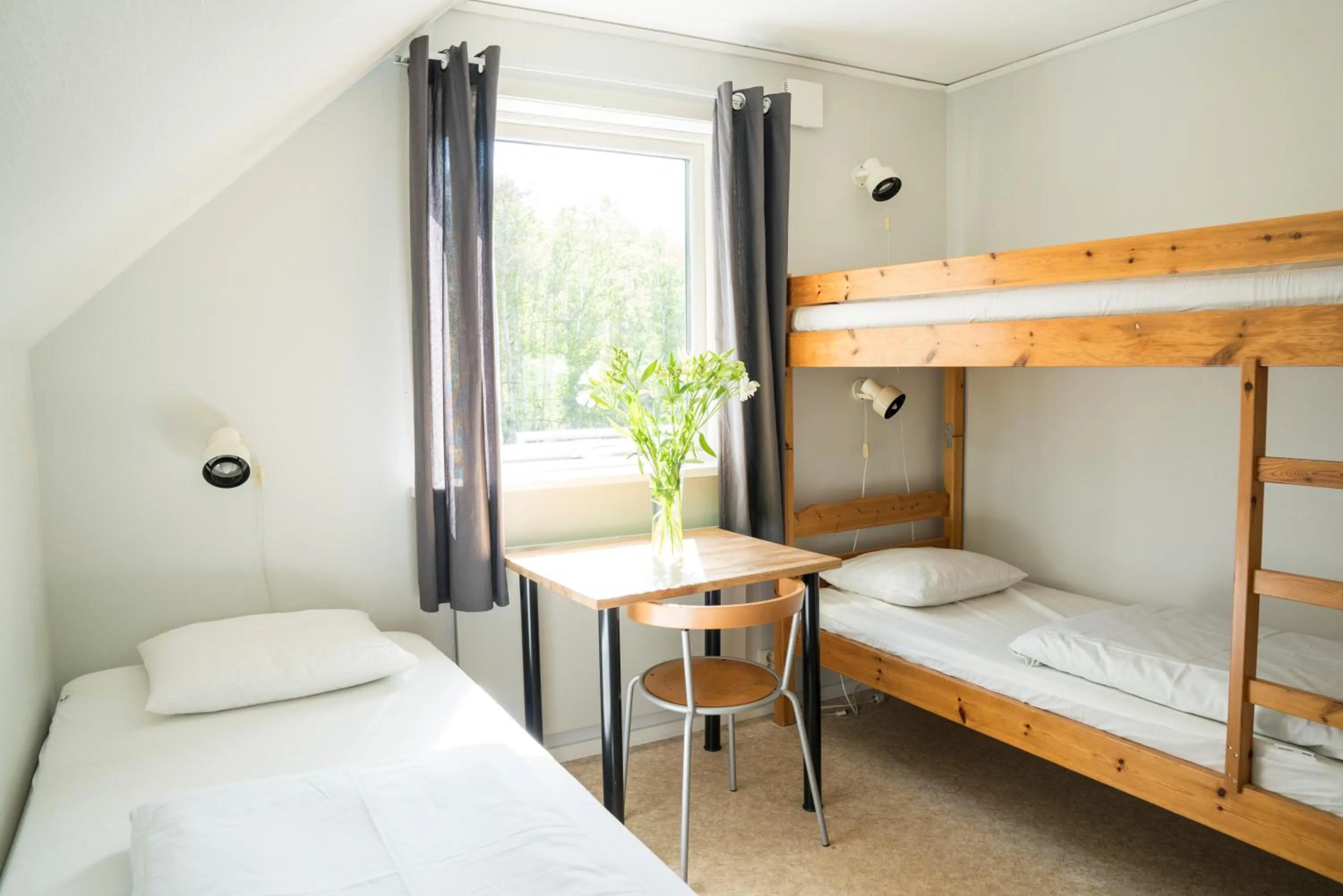 Photo of the whole room in Mellbystrand Vandrarhem