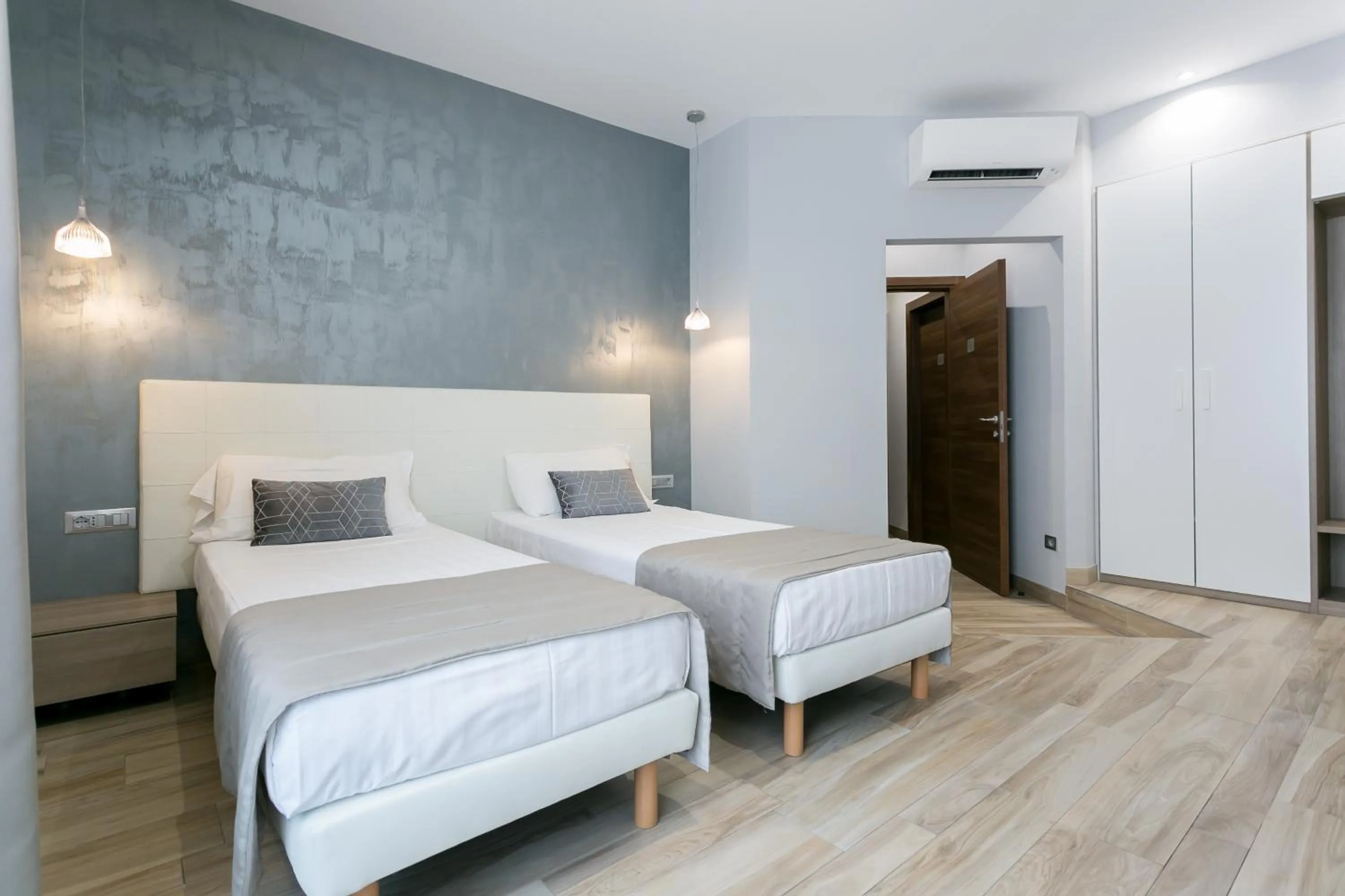 Photo of the whole room, Bed in ApartHotel Durini