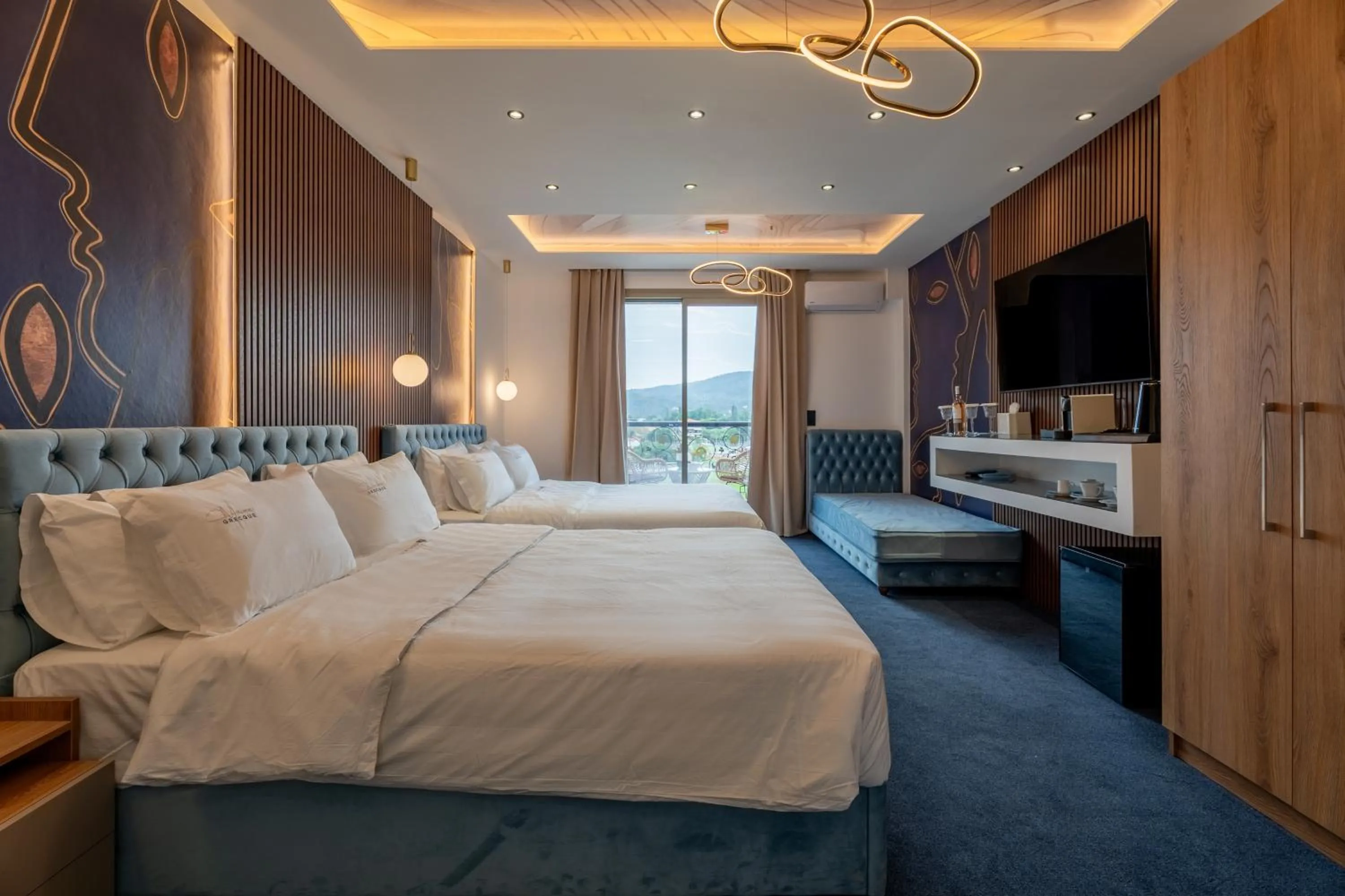 Greek House Hotel