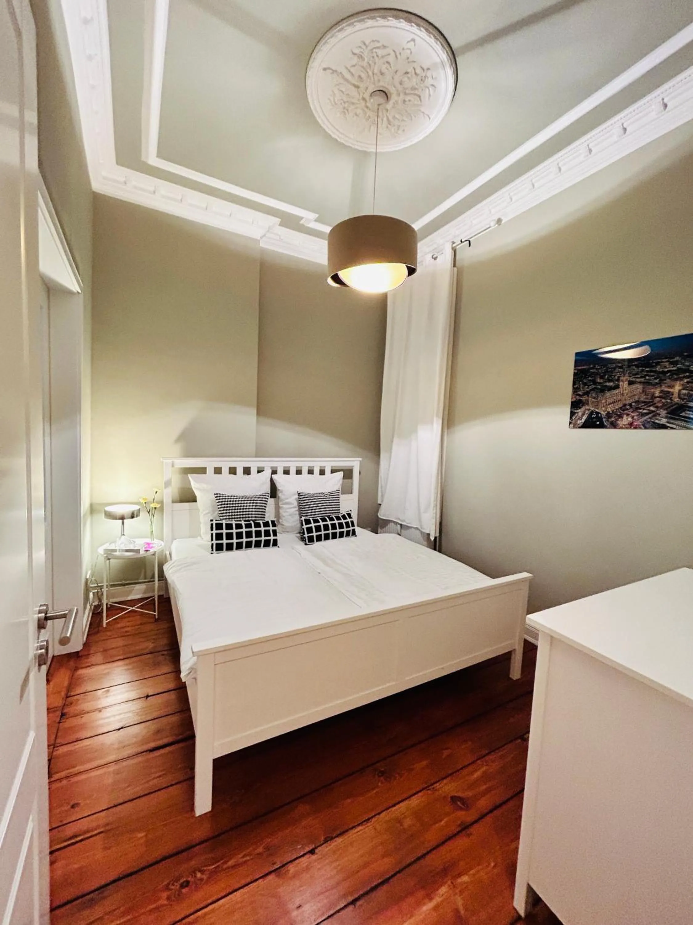Bed in Blue City Apartment’s