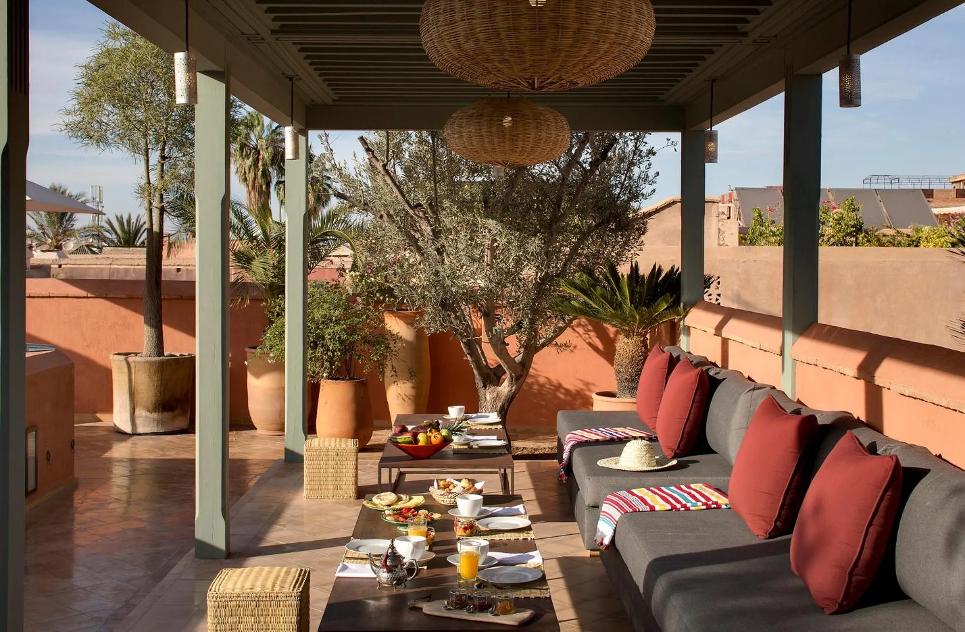 Property building in Riad Antara