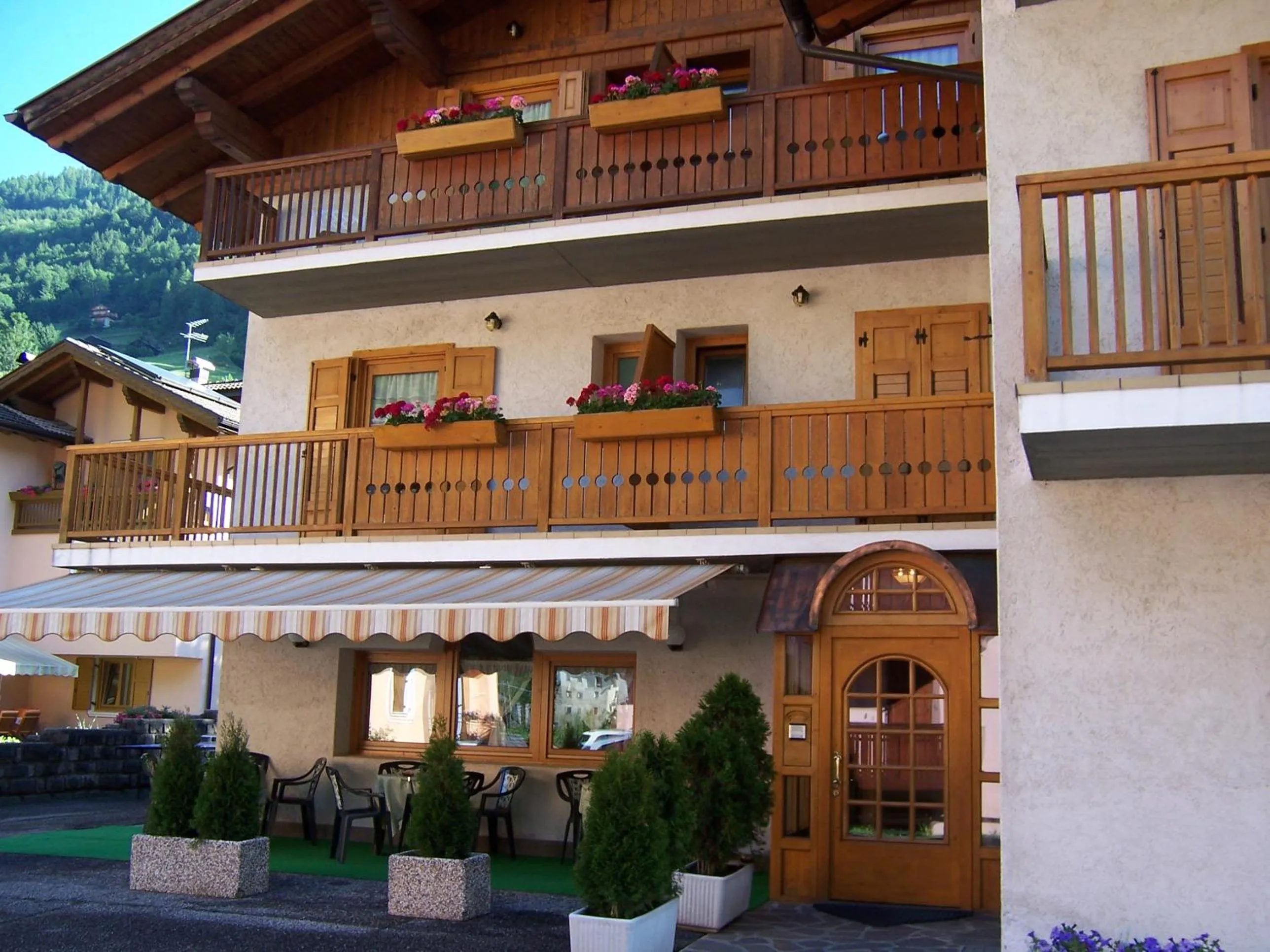 Facade/entrance in Alpen Hotel Rabbi