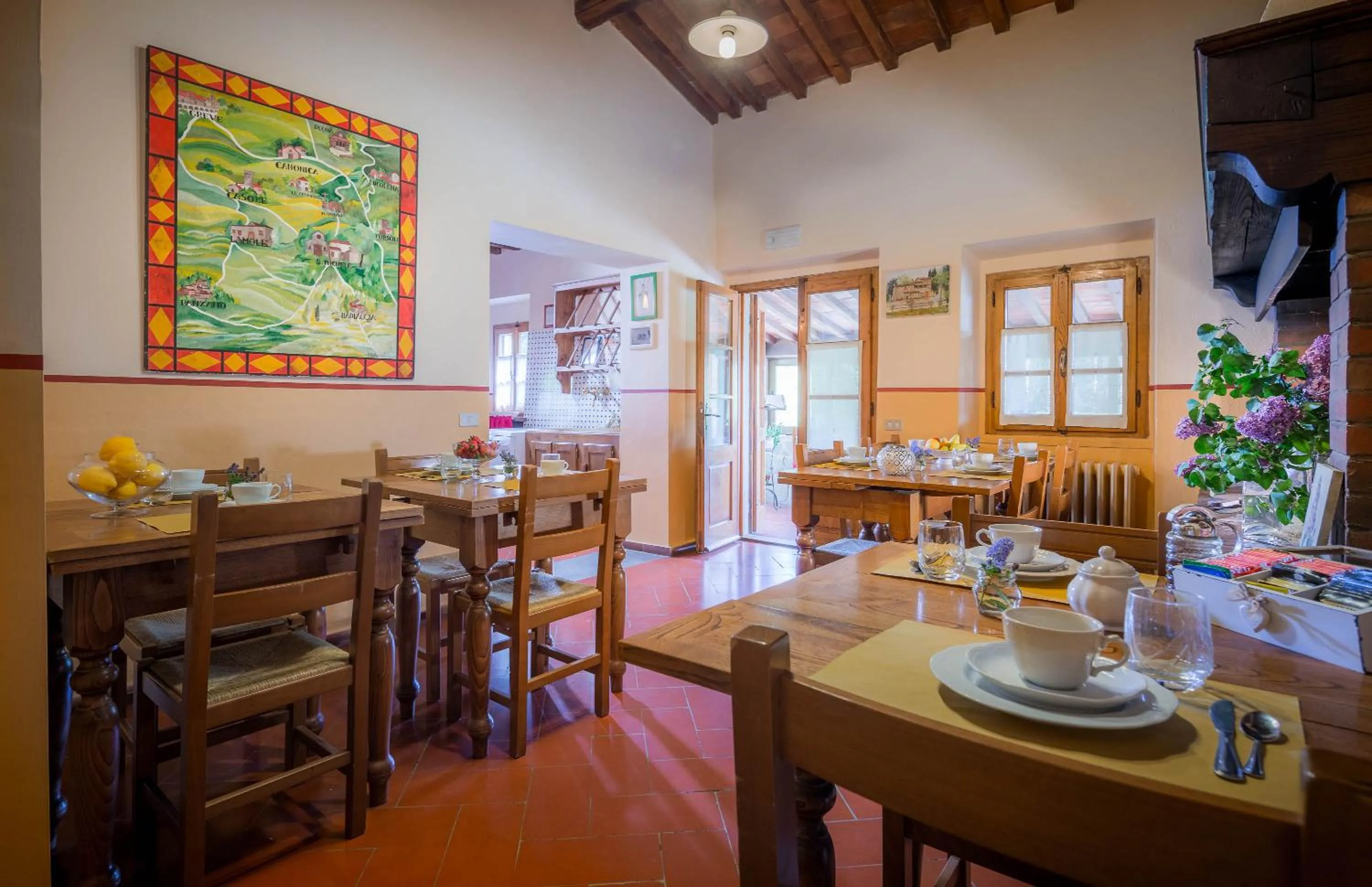 Restaurant/places to eat in Le Cetinelle