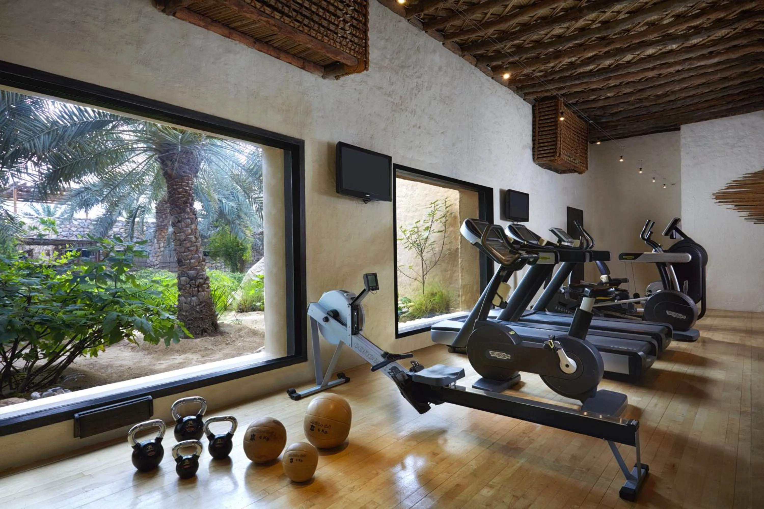 Spa and wellness centre/facilities in Six Senses Zighy Bay
