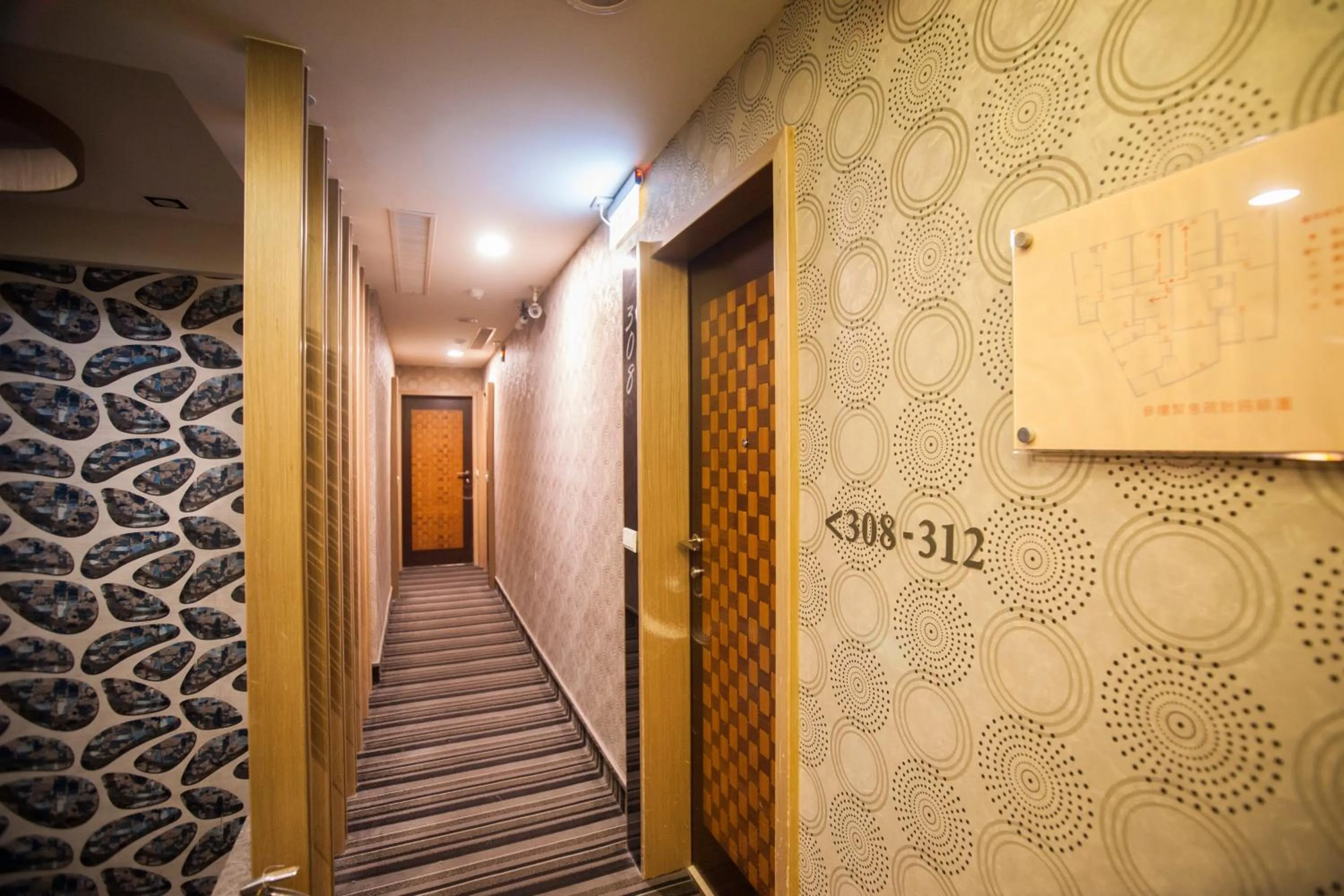 Decorative detail in Love Hotel