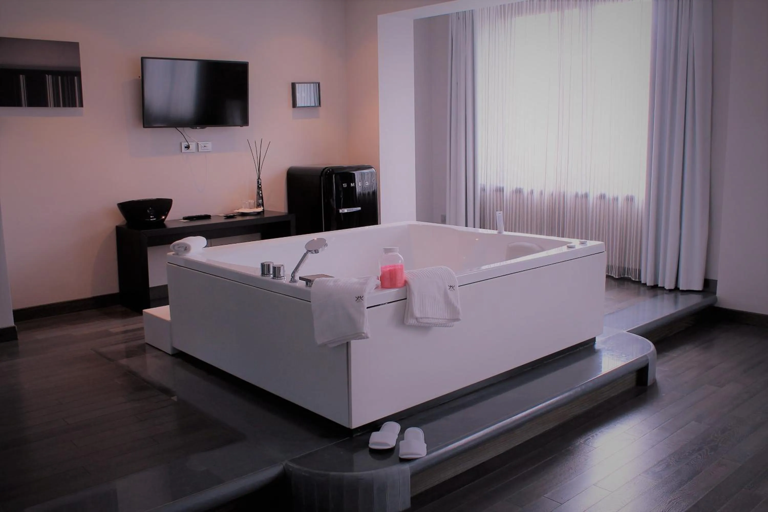 Toilet, Bed in Park Hotel Sporting