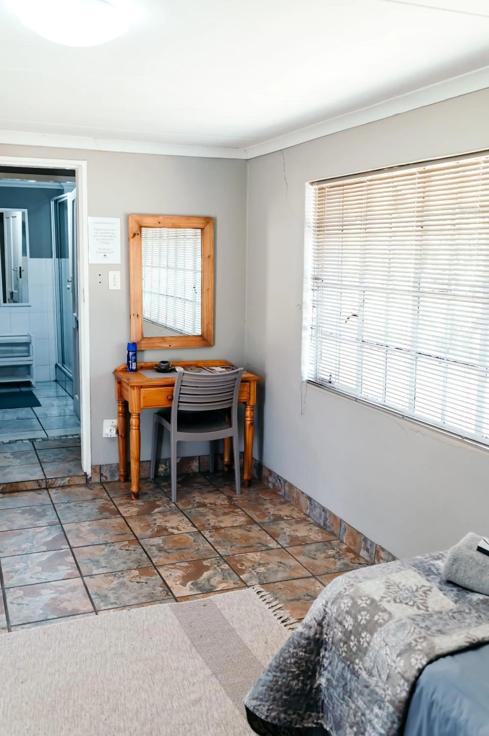 Bedroom in Misty Morn Cottages