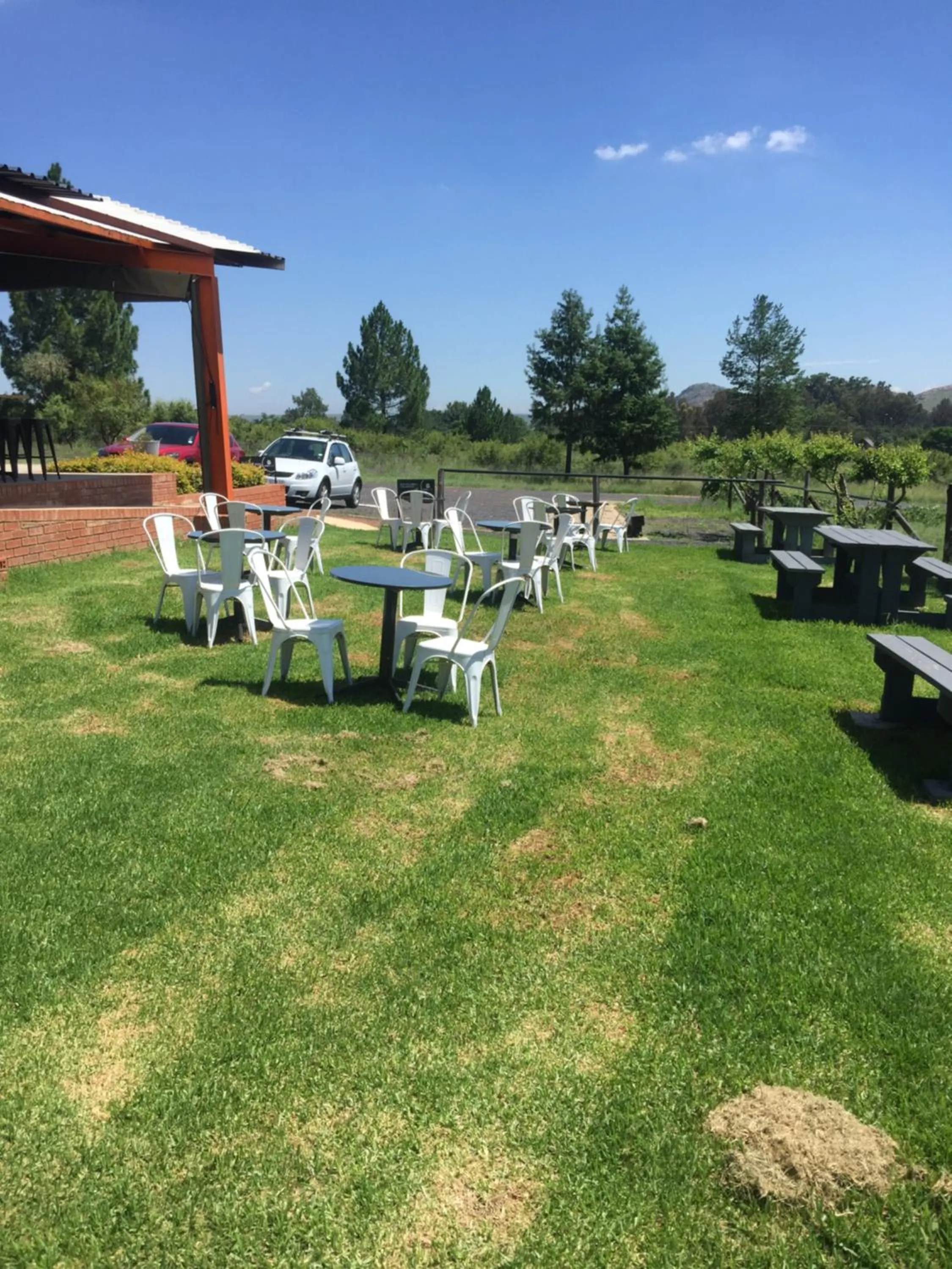 Restaurant/places to eat in Misty Morn Cottages