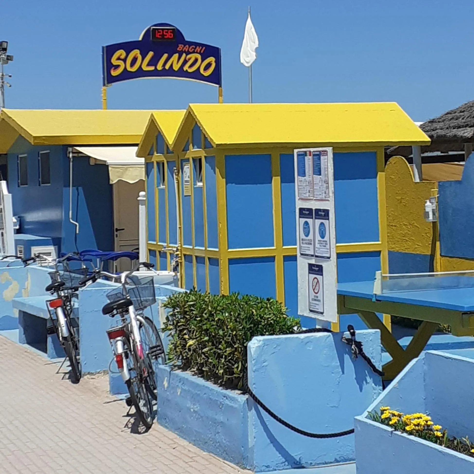 Beach in Hotel Garden B&B