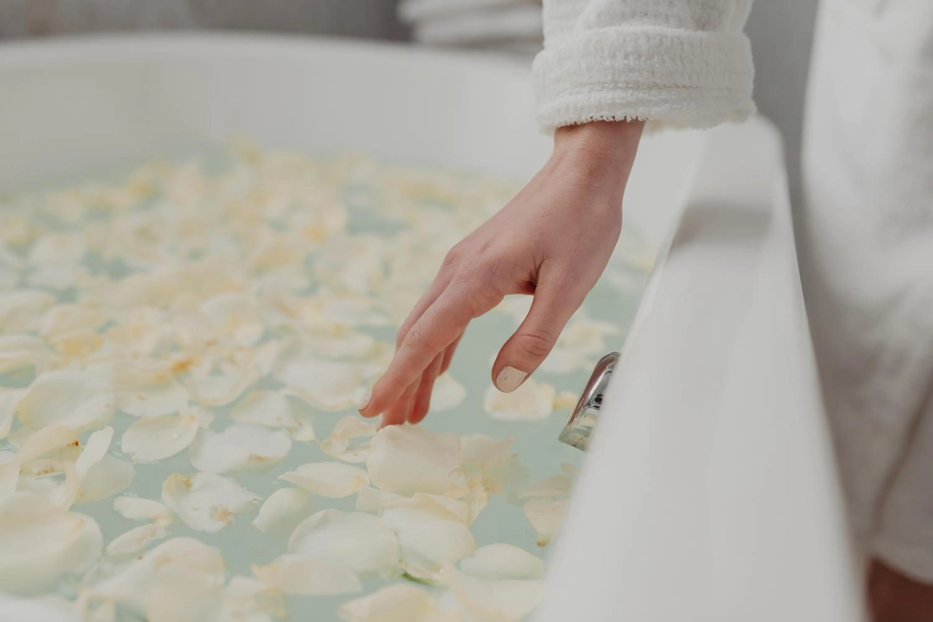 Bath in Four Seasons Hotel Buenos Aires