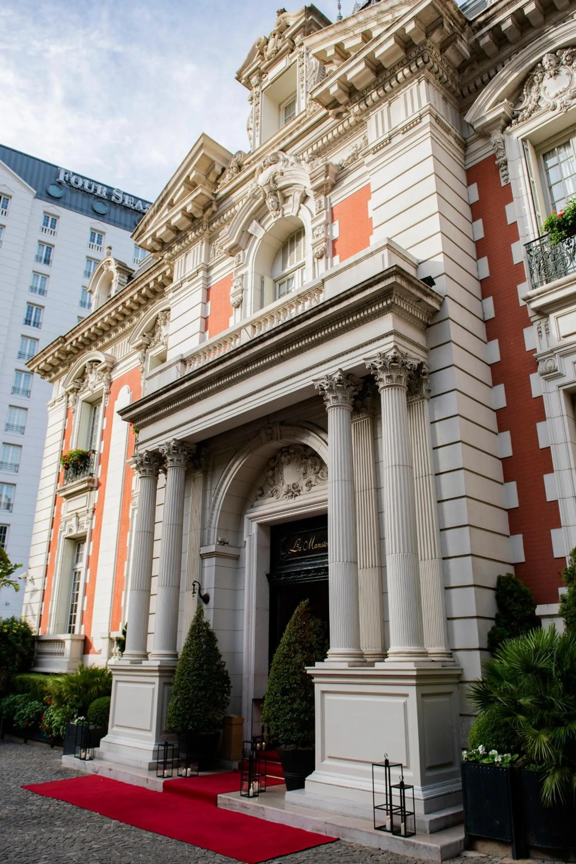 Property building in Four Seasons Hotel Buenos Aires