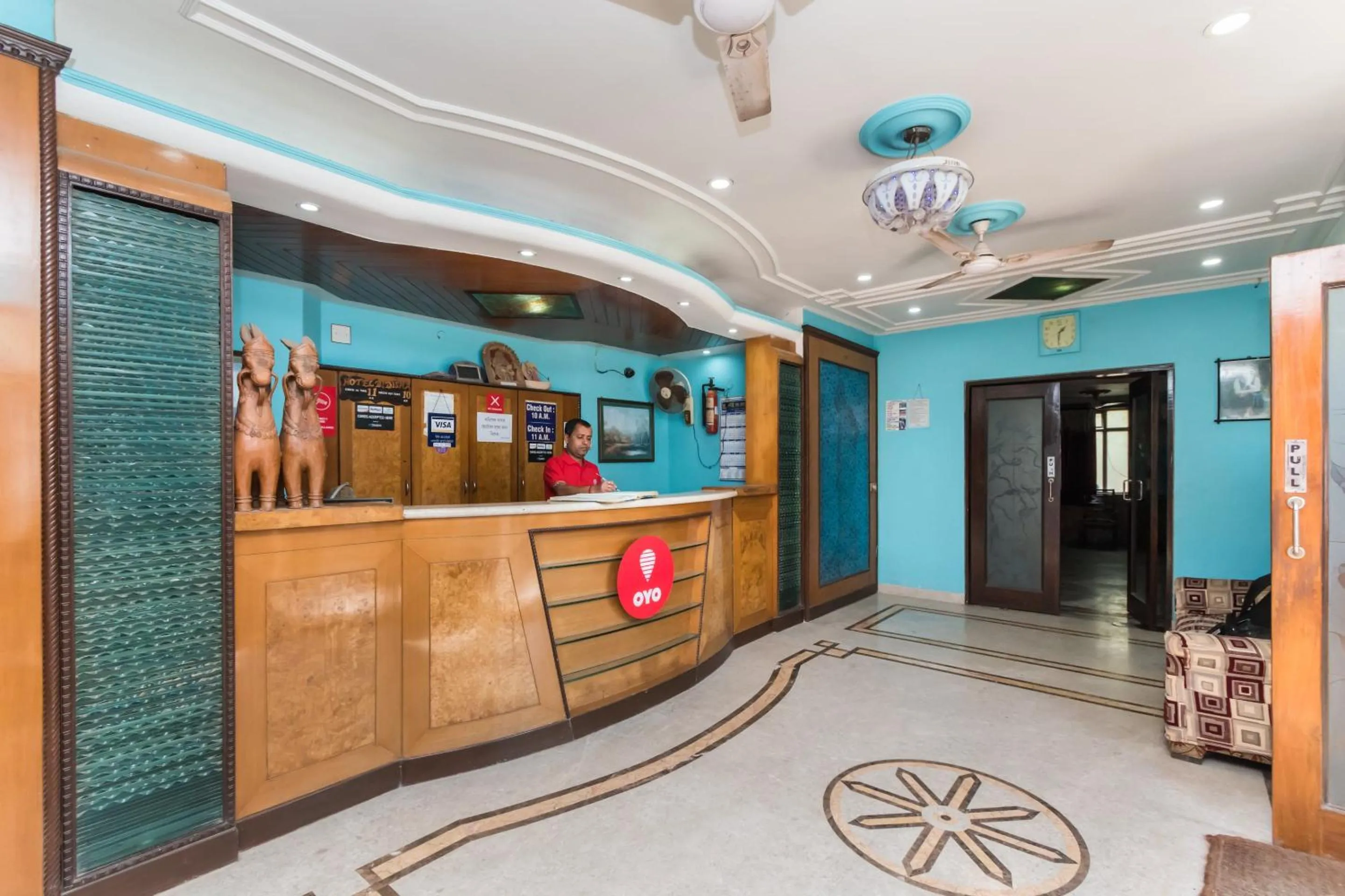 Lobby or reception in Super Capital O Bidisha