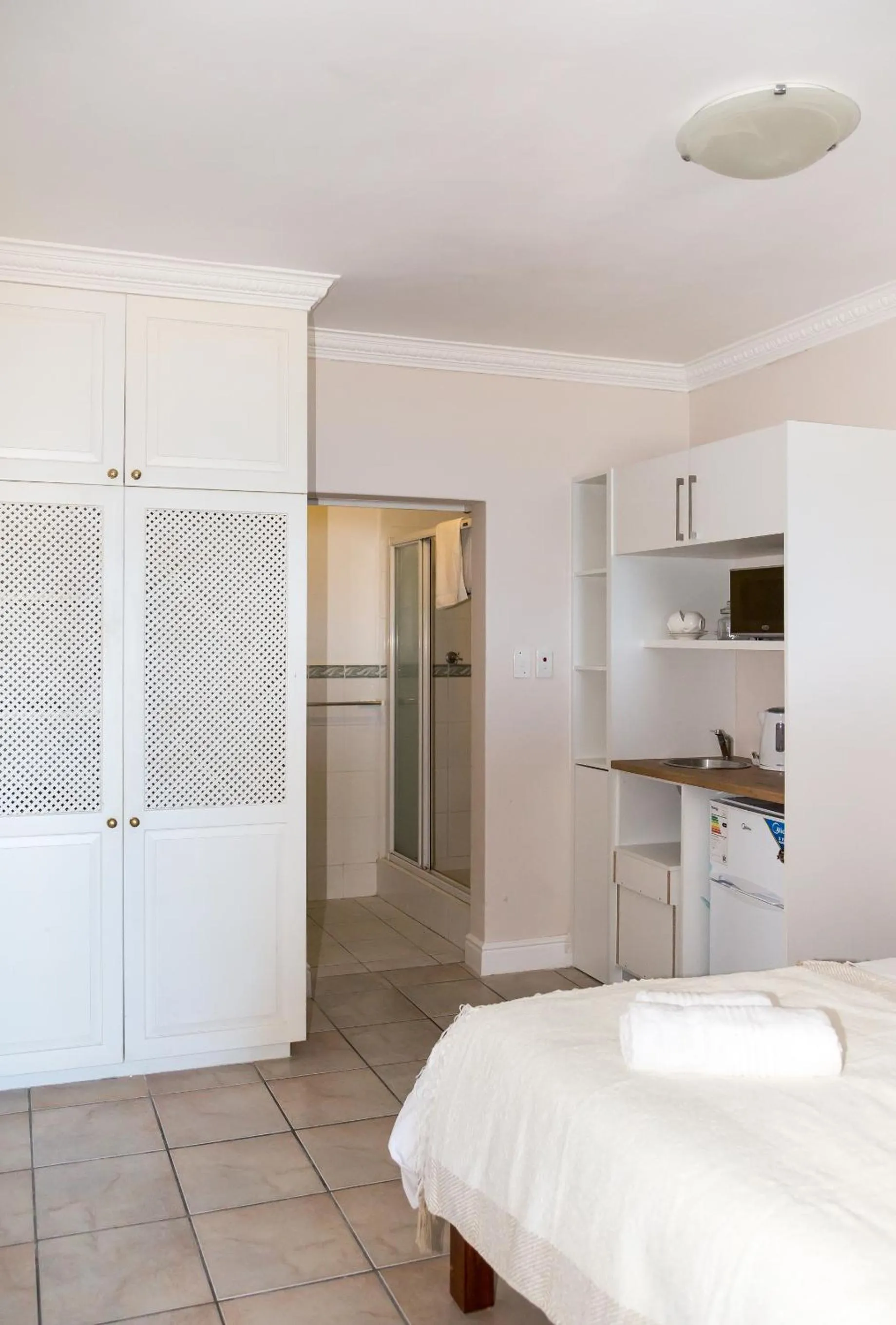 Kitchen or kitchenette in Moncrieff Manor