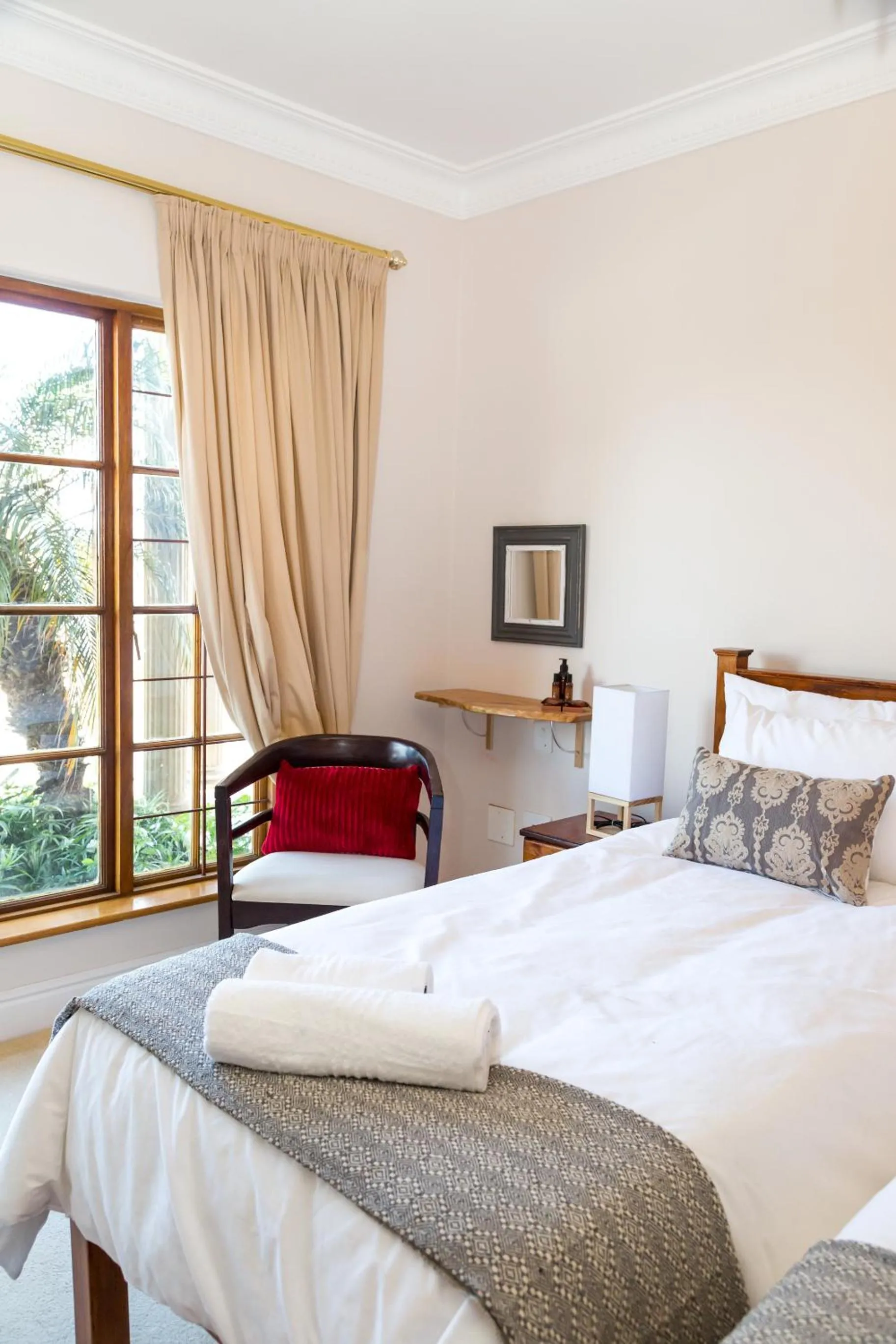 Decorative detail, Bed in Moncrieff Manor