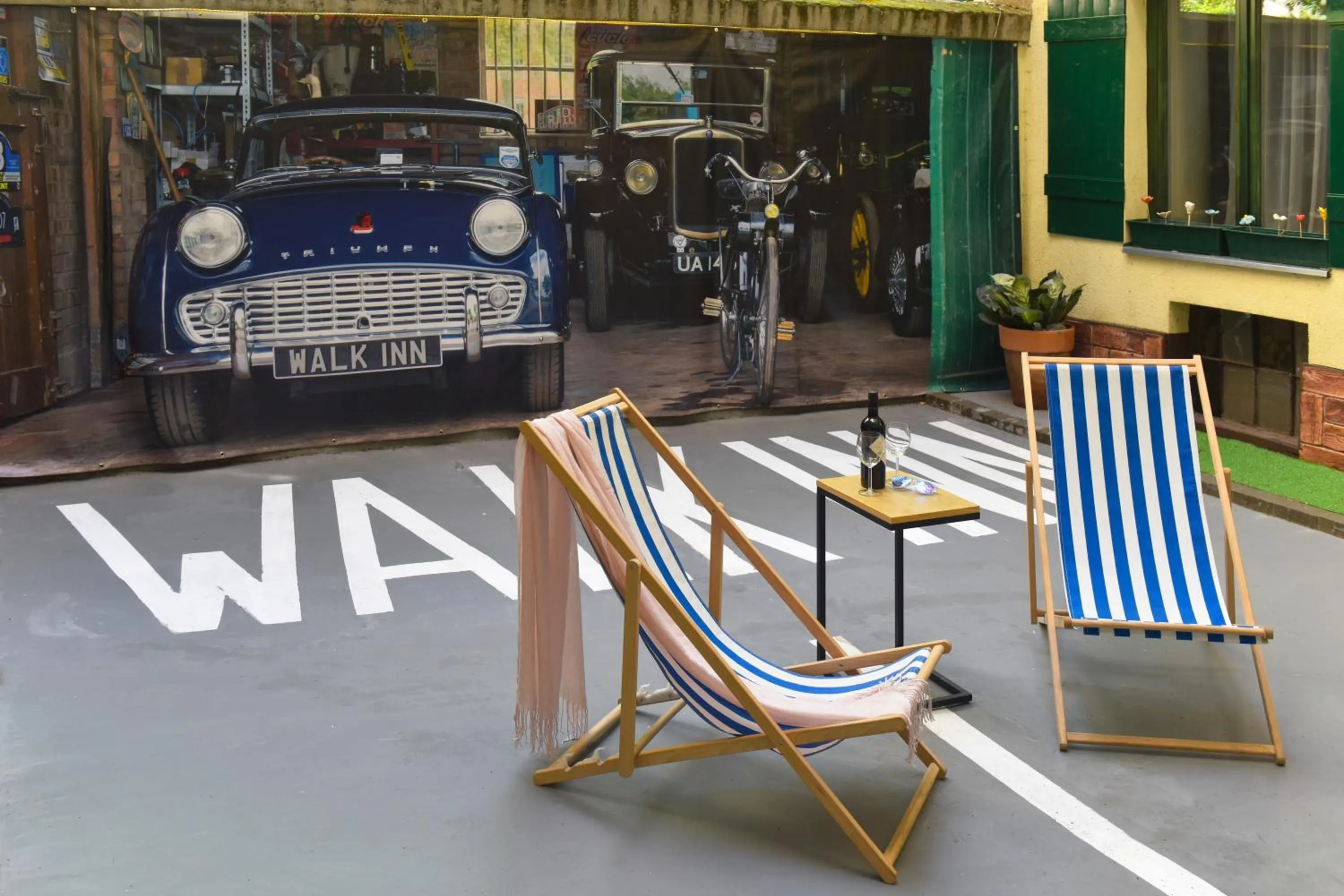 Inner courtyard view in Walk Inn Váci 78